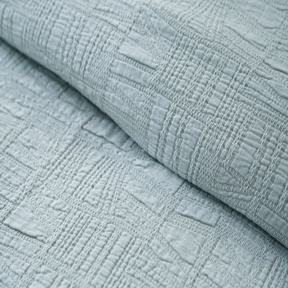 Luxury Harbour Matelasse Quilted Bedspread - Soft & Elegant Coverlet for Bedroom Decor - Perfect for Master Bedroom, Guest Room, or Hotel Use