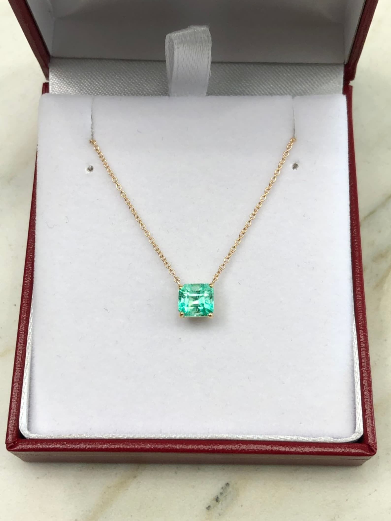 1.30 Carat Solitaire Rich Green Colombian Emerald Emerald Cut 14K Gold Necklace for Women - Elegant Jewelry Gift for Anniversary, Birthday & Special Occasions