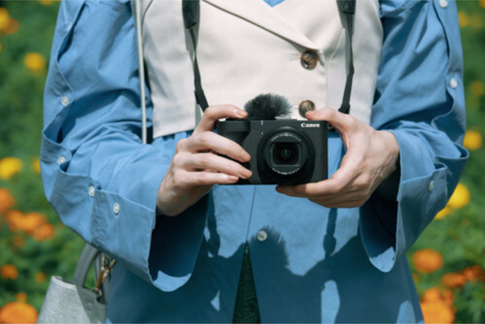 Canon PowerShot V1 Digital Camera - 20.1MP, 4K Video, WiFi & Bluetooth - Compact Travel Camera for Vlogging, Photography & Outdoor Adventures