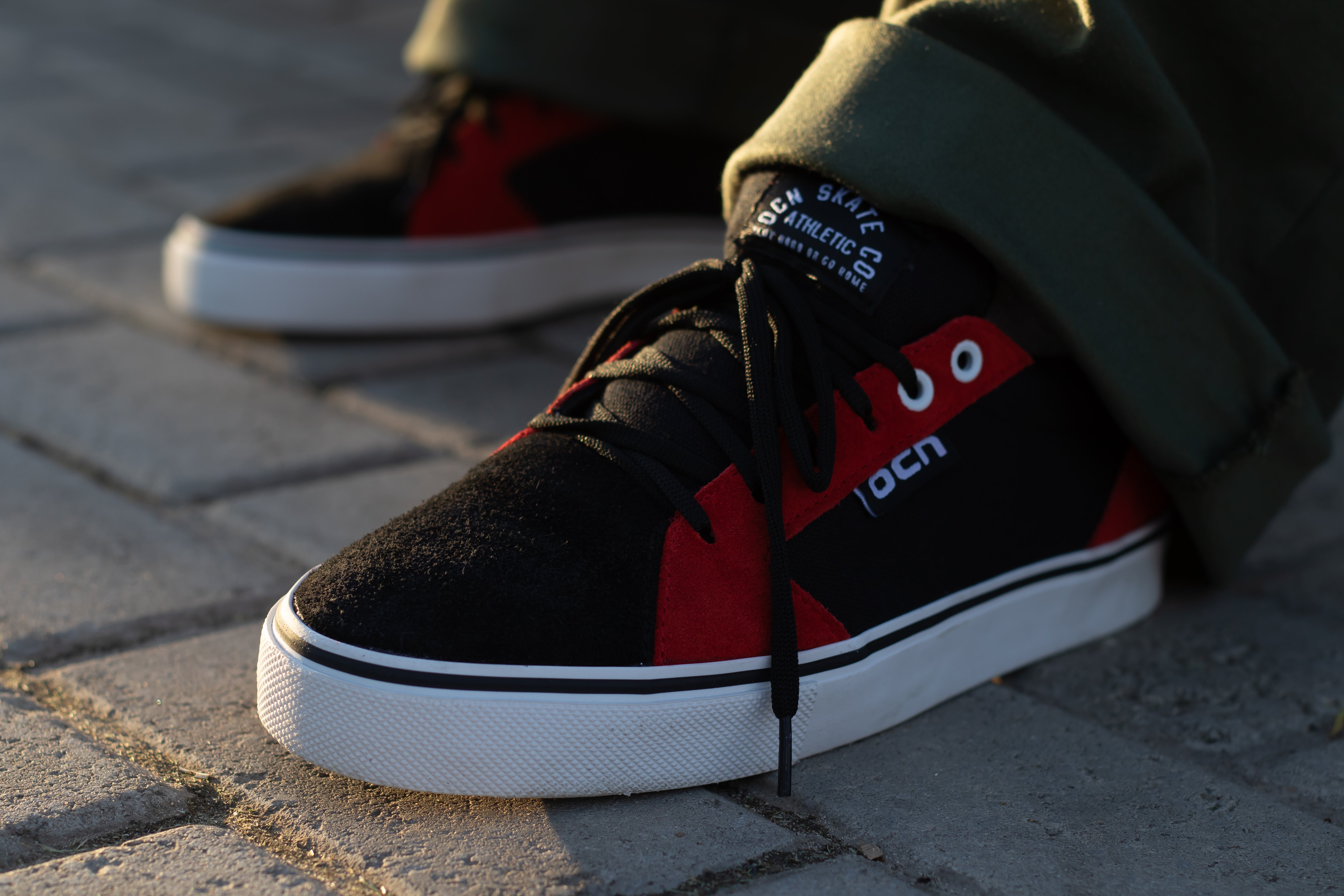 Unisex Ocn Comb Art Black/Red Sneakers - Comfortable & Stylish for Running, Walking & Casual Wear