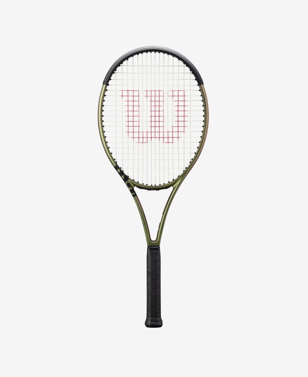Wilson Blade 100L V8 Tennis Racket | Lightweight Performance Racquet for Women & Juniors | Perfect for Beginners & Intermediate Players | Court & Training Use