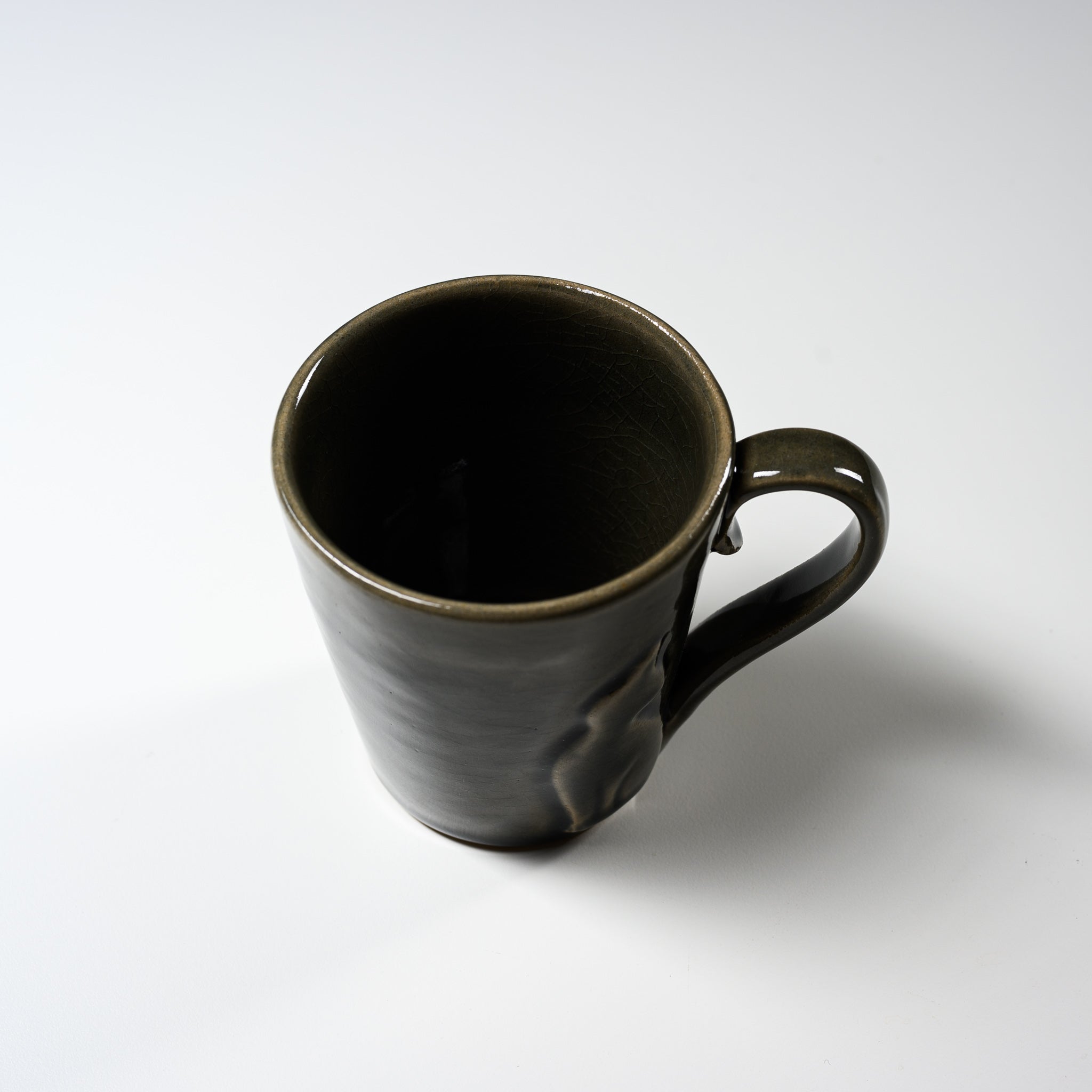 Wakasama Kiln Cat Mug 240ml - Handcrafted Ceramic Tea Cup with Cute Cat Design in Olive Green & Grey - Perfect for Coffee, Tea & Home Decor