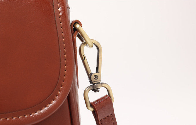 Stylish Modern Flap Crossbody Satchel for Women - Fashionable Shoulder Bag with Adjustable Strap - Perfect for Work, Travel & Everyday Use