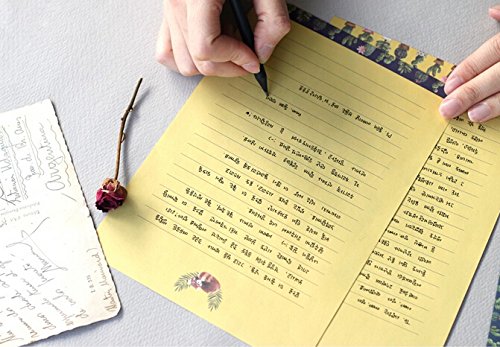 48-Piece Cute Stationery Set with 24 Envelopes & Seal Stickers - 4 Unique Designs for Letter Writing, Journaling, and Gift Packaging (Ideal for DIY Crafts, Scrapbooking & Thank You Cards)