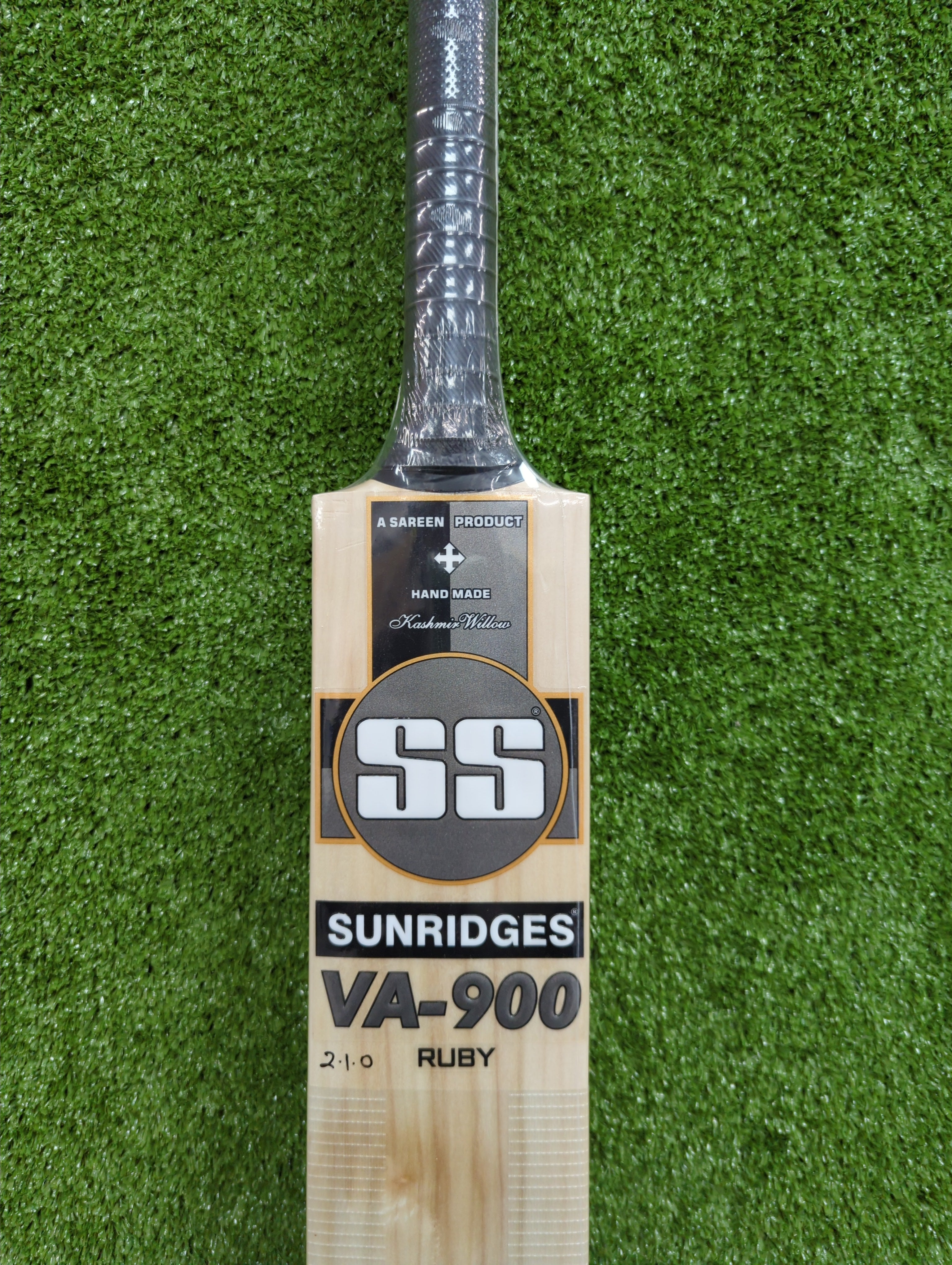 Premium Kashmir Willow Cricket Bat - SS VA 900 Ruby - Perfect for Practice & Matches - Ideal for Club & School Cricket Players