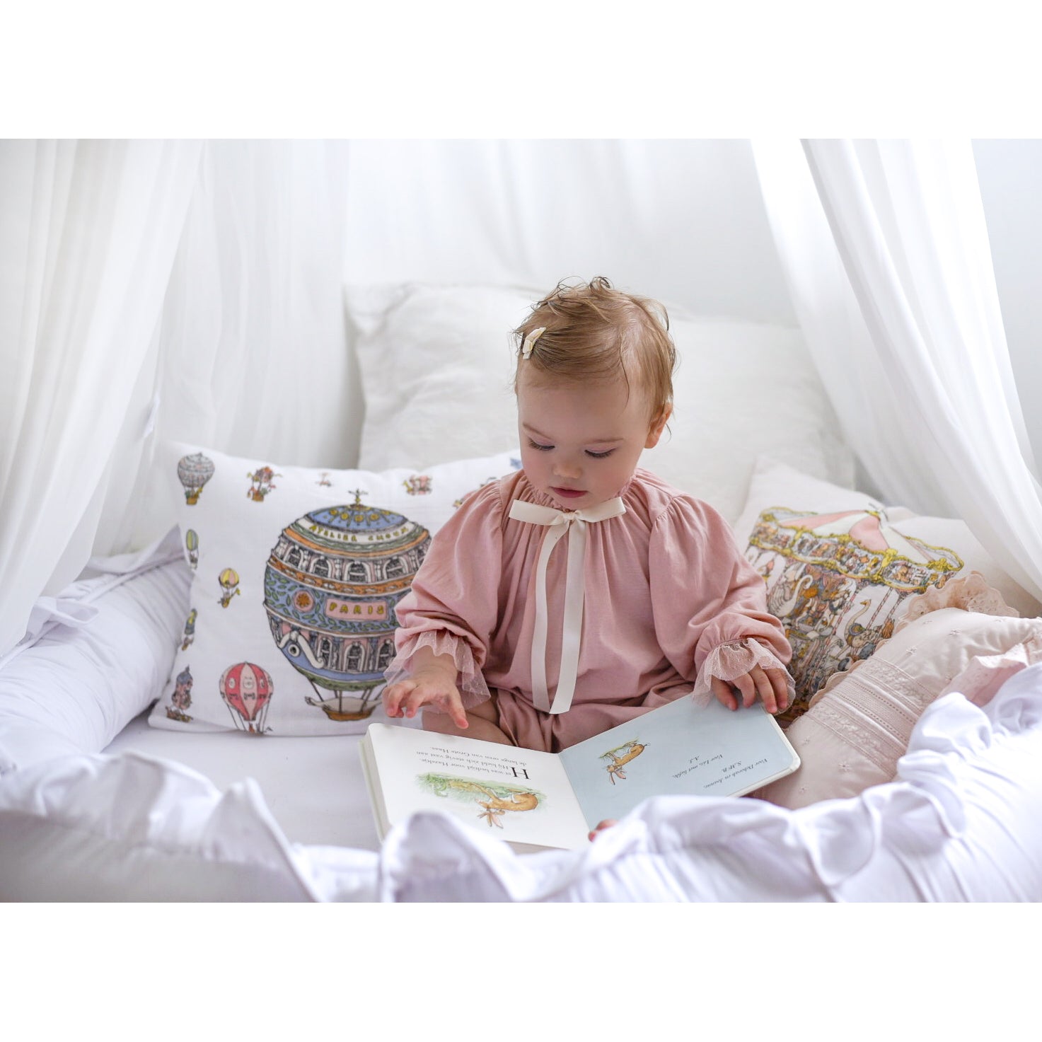 Atelier Choux Velour Cushion Hot Air Balloon - Premium Baby Nursery Decor for Cribs & Playrooms - Perfect for Newborn Gifts & Nursery Design