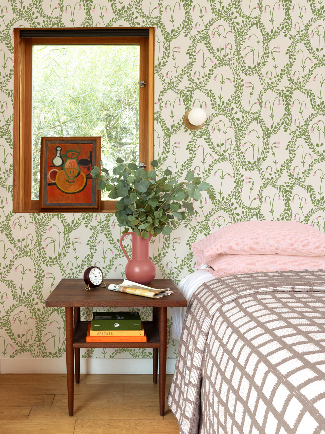 Linnea Floral Wallpaper by Sarah Jessica Parker - Elegant Rosé Pink Design for Living Room & Bedroom Decor