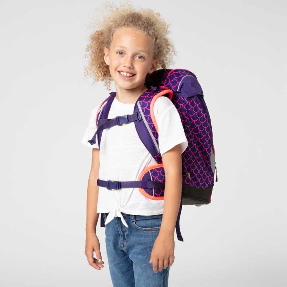 Ergobag Prime School Backpack - Lightweight & Durable PearlDiveBear Design for Kids & Teens | Perfect for School, Travel & Outdoor Adventures