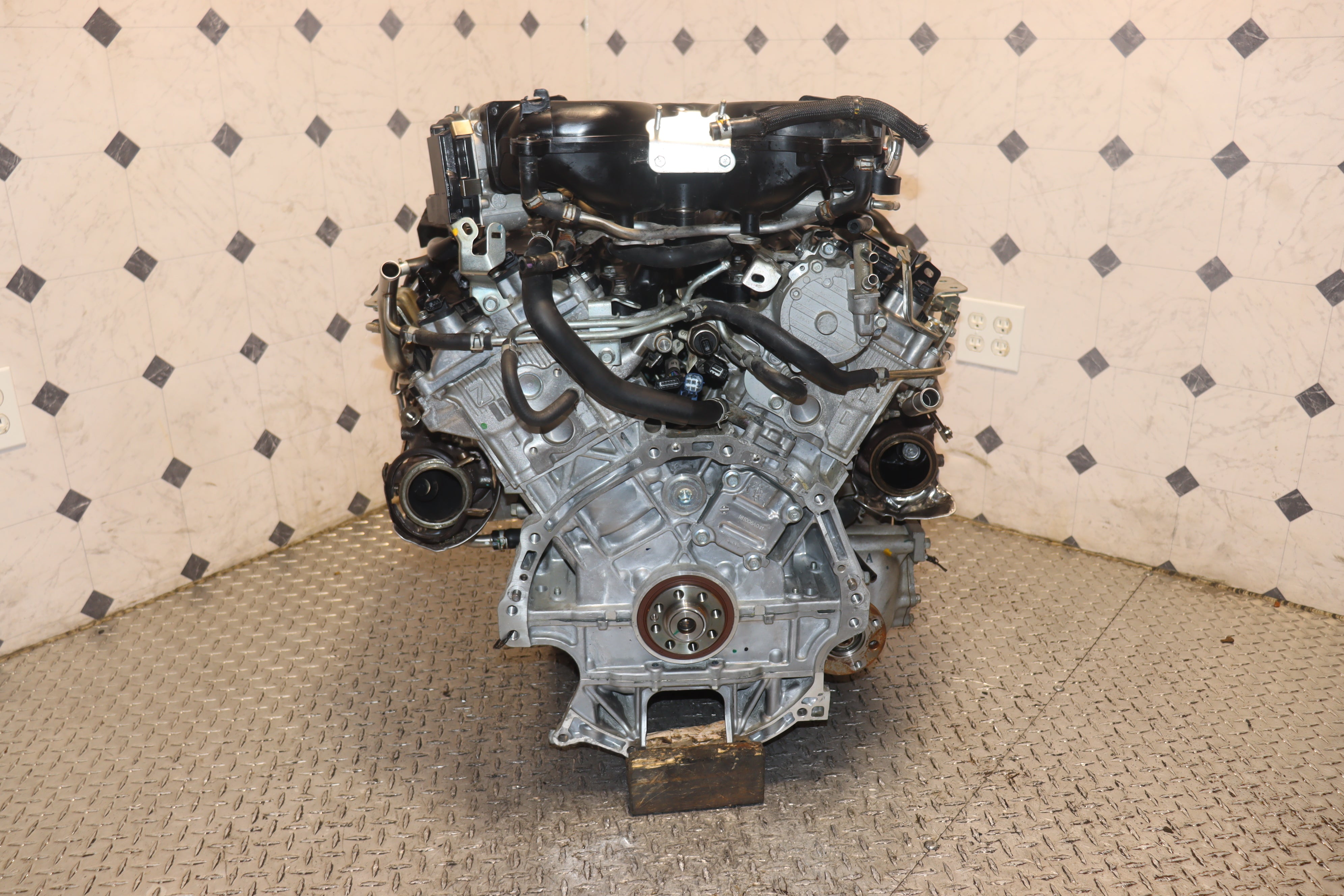 JDM VR30DDTT 3.0L Twin Turbo Engine for 2017-2021 Infiniti Q50 Q60 RWD | 300HP Performance Motor | Perfect for Engine Replacement & Performance Upgrades