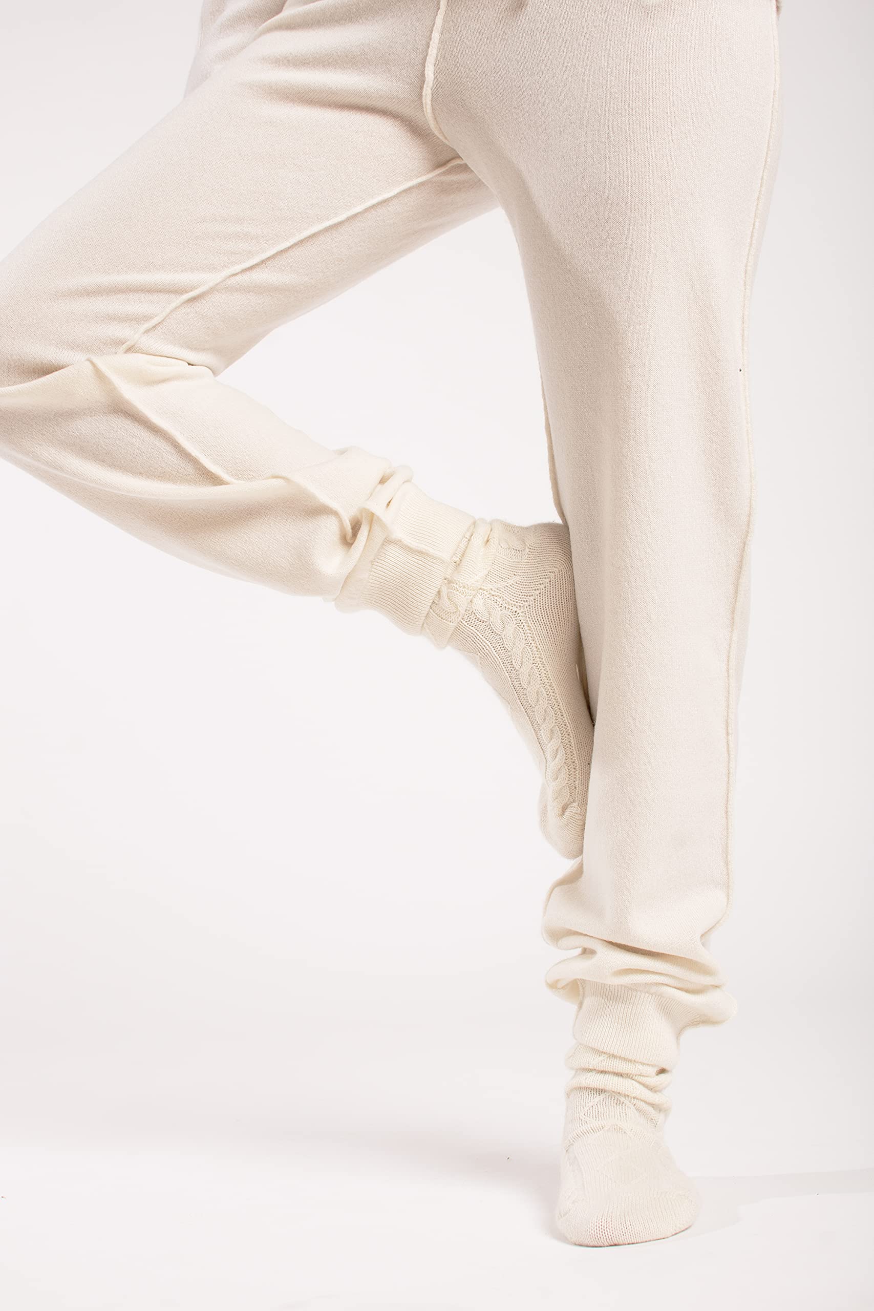 100% Pure Cashmere Women's Sleep Socks - Ultra Soft 3-Ply Cable Knit for Warmth & Comfort | Luxury Cozy Bed Socks for Sleeping, Lounging & Relaxing at Home