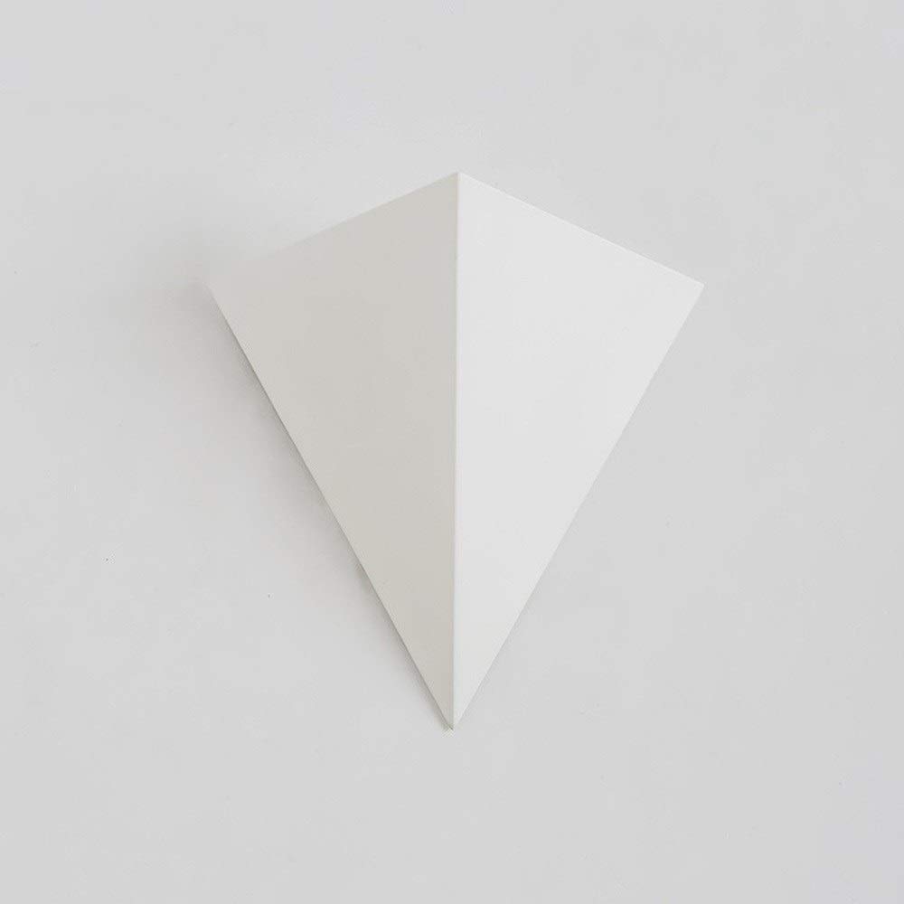 Modern Nordic Triangle LED Wall Sconce - Creative Metal & Acrylic Divergent Lighting for Living Room, Bedroom, Stairs, Corridor - Warm White 6000K Wall Wash Light - Perfect for Home Decor, Hotel Ambience, and Cozy Bedside Reading
