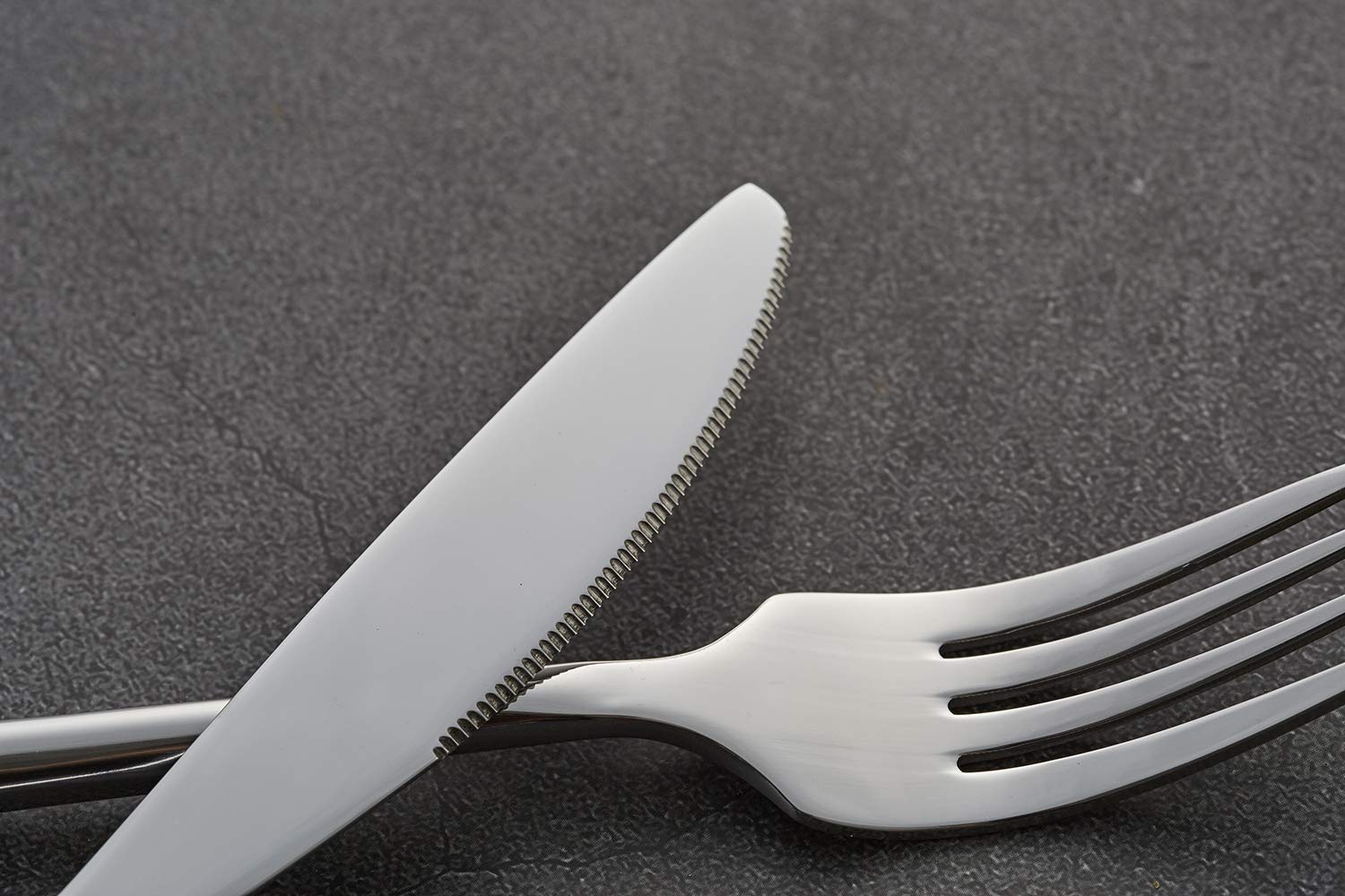 Annova 24-Piece Stainless Steel Flatware Set - Premium Forged Silverware (6 Dinner Forks, 6 Knives, 6 Spoons, 6 Teaspoons) - Service for 6 - Perfect for Dinner Parties, Weddings & Everyday Dining