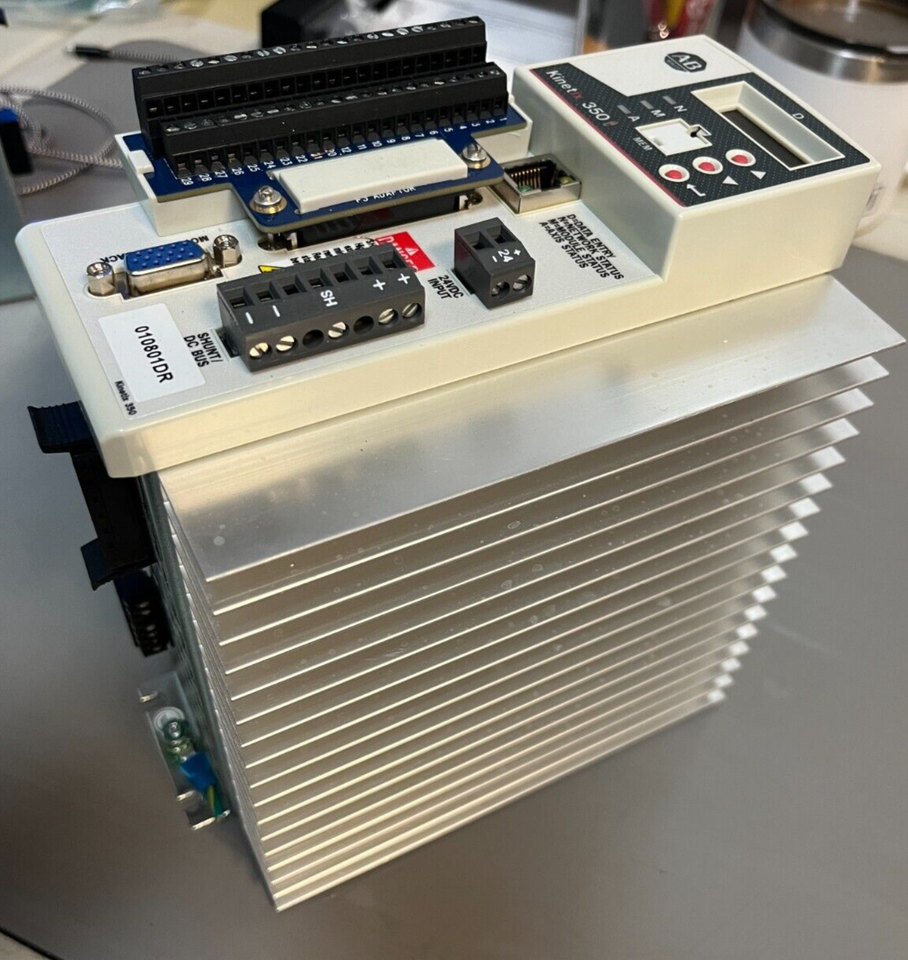 Original Allen Bradley 2097-V33PR5 LM Servo Drive - High Performance Industrial Motor Control for Automation & Robotics
