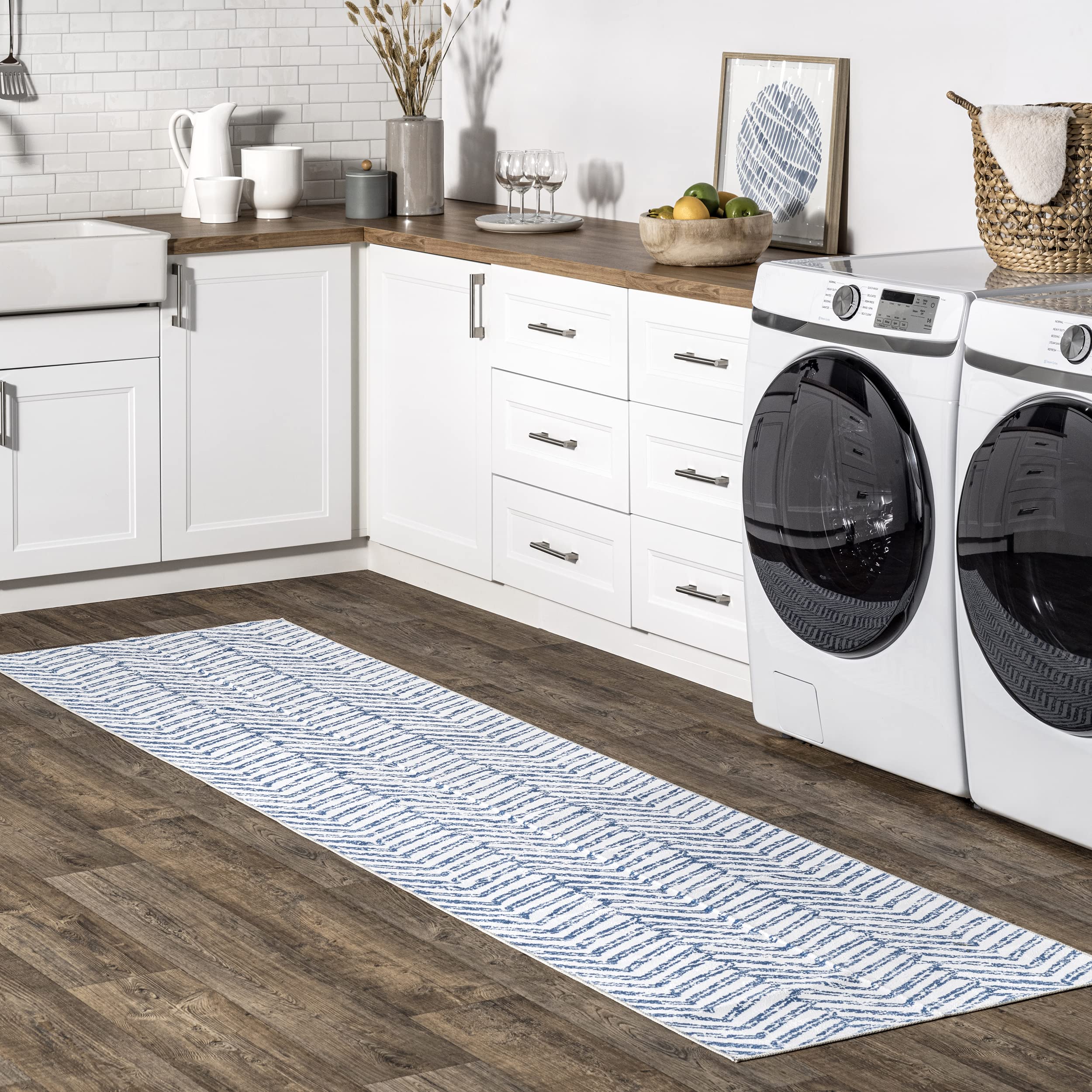 nuLOOM Rosanne Washable Geometric Runner Rug 2'6