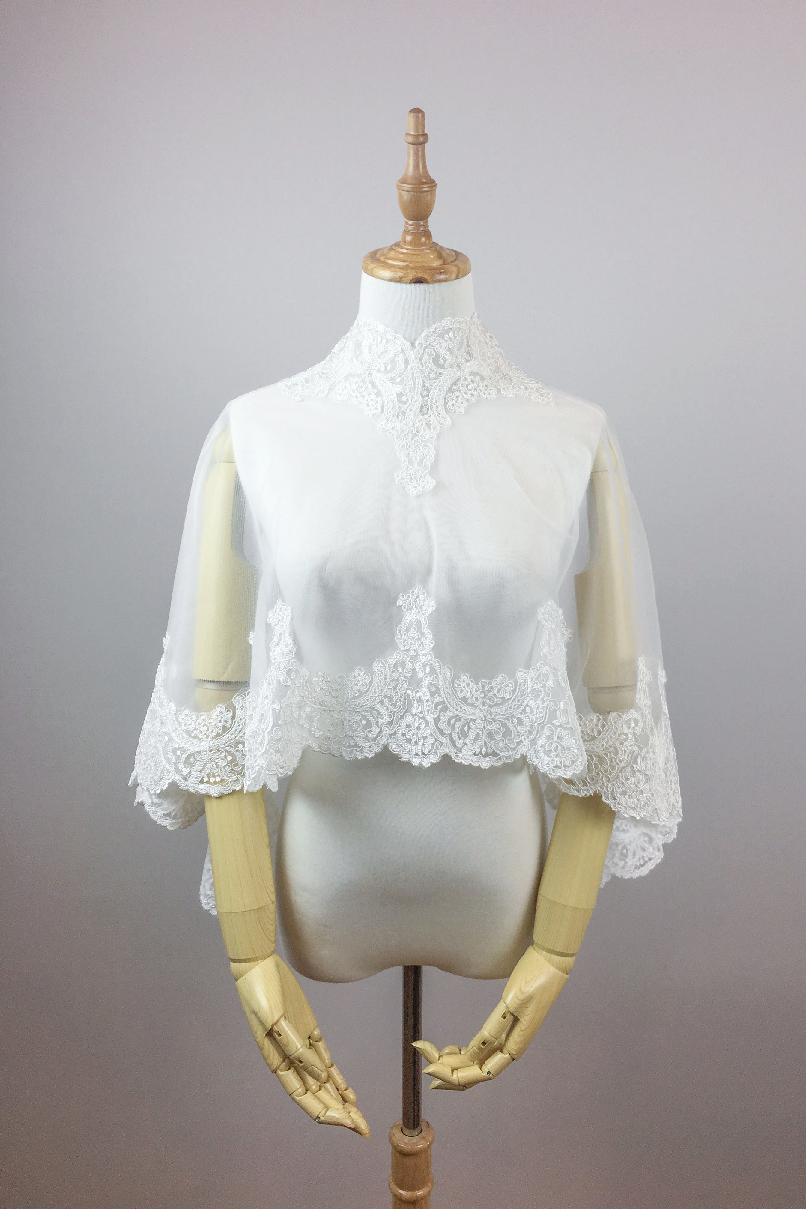 Elegant Lace Bolero Top for Bridal Summer Cover Up - Perfect for Weddings, Beach Parties & Special Occasions