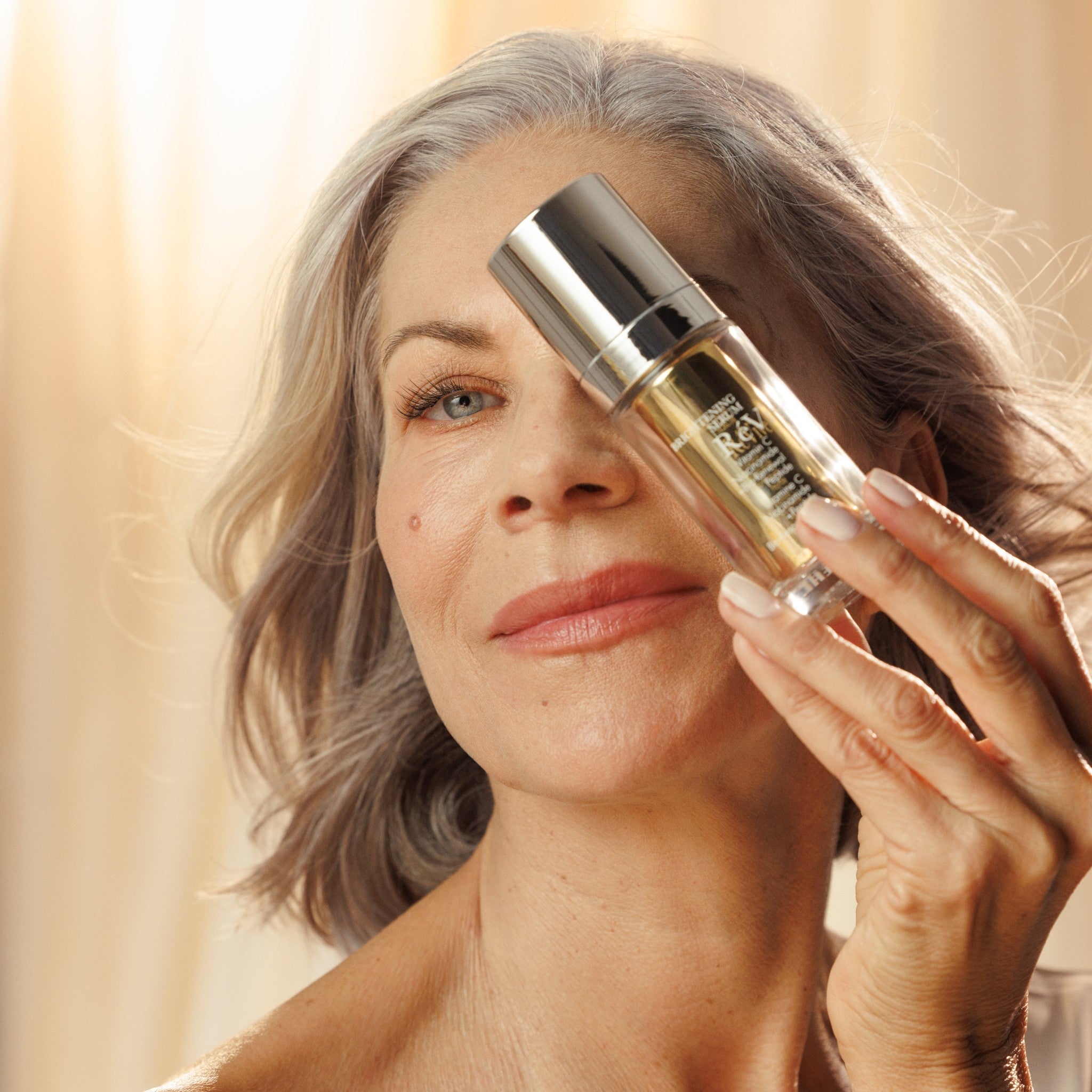 Best Brightening Serum for Glowing Skin - Vitamin C Face Serum for Dark Spots & Hyperpigmentation - Perfect for Daily Skincare Routine & Nighttime Use