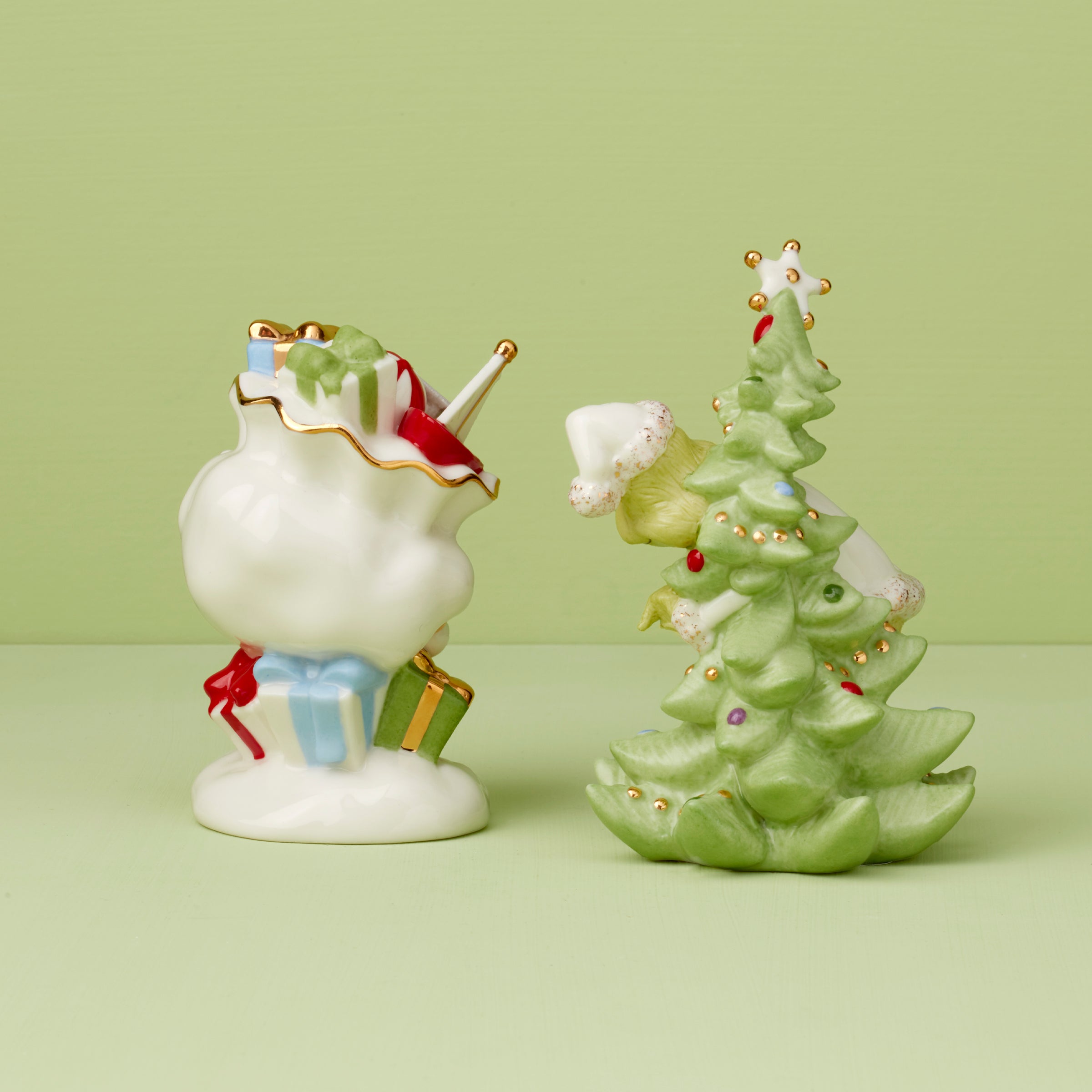 Grinch Christmas Salt and Pepper Shaker Set - Festive Holiday Kitchen Decor for Christmas Dinner & Party Table Setting
