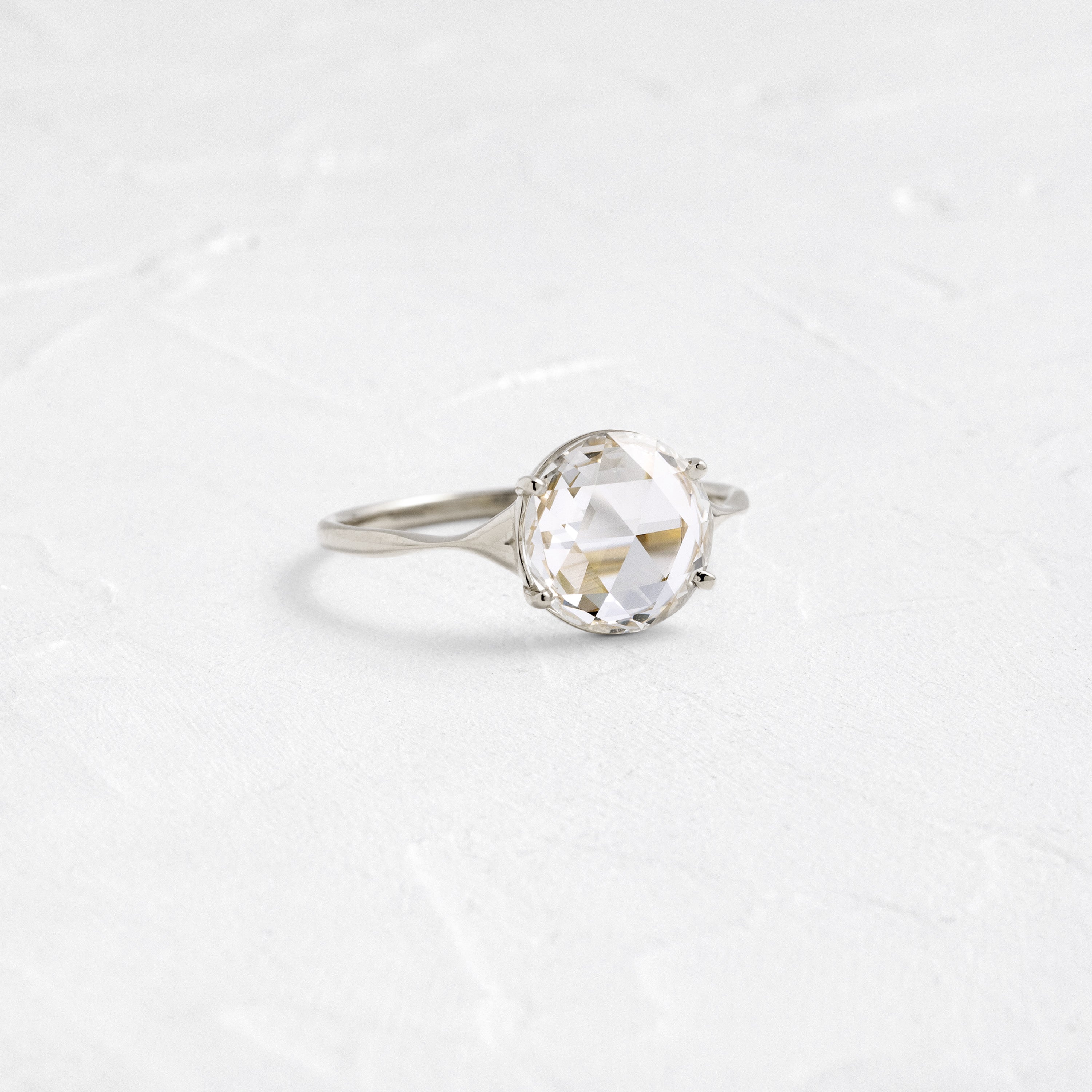 Elegant Corset Ring with Rose Cut Design - Perfect for Weddings, Prom, and Evening Events