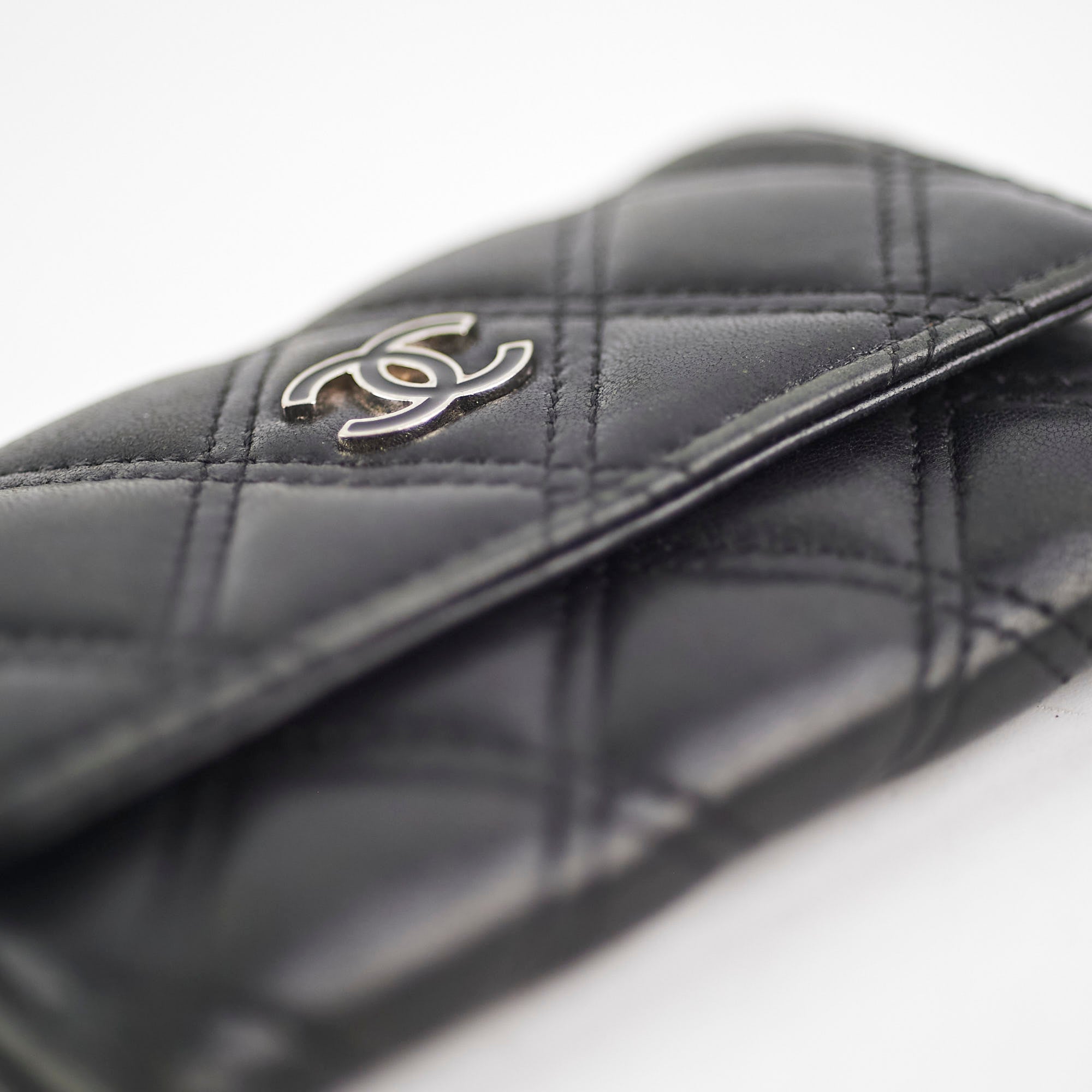 Chanel Black Lambskin Flap Card Holder - Luxury Leather Wallet for Women | Perfect for Everyday Use & Gift Giving