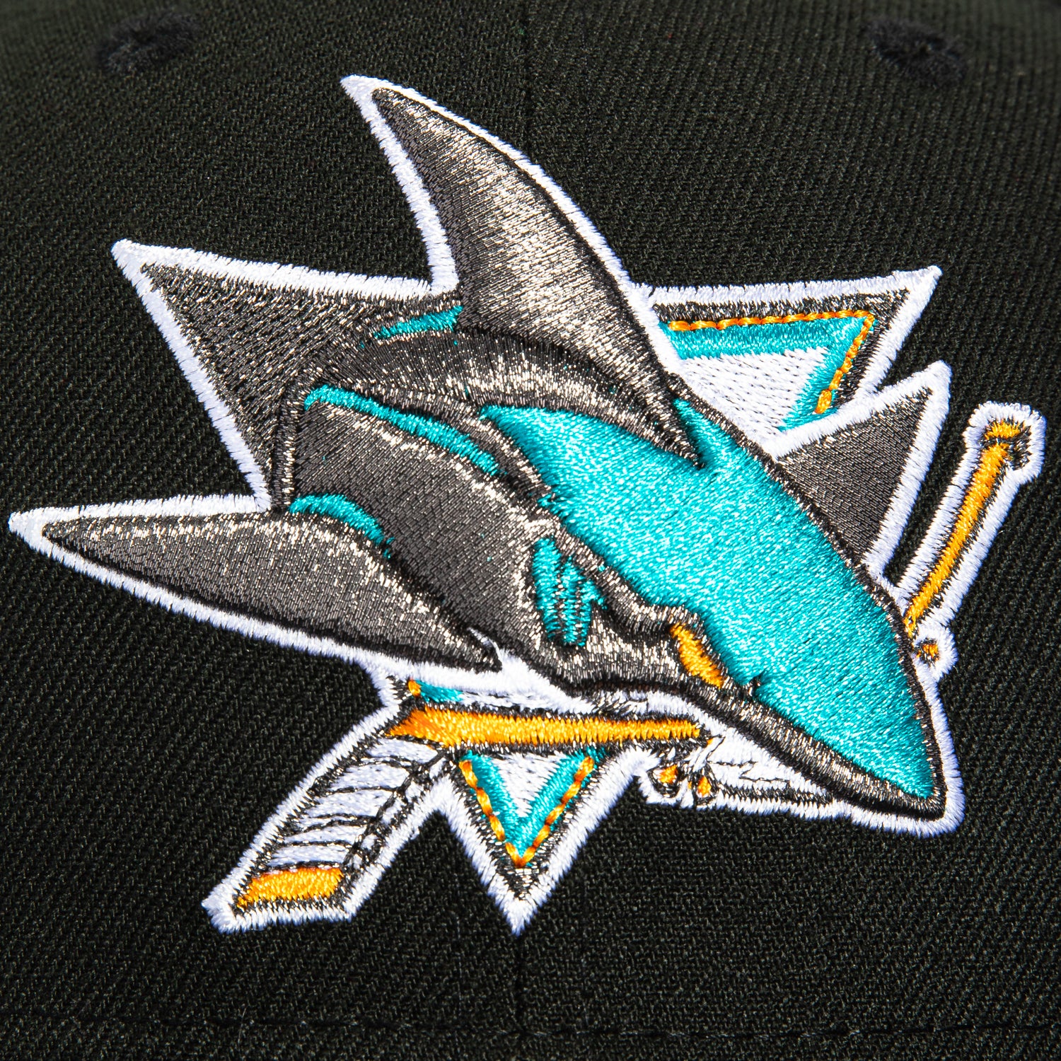 New Era 59Fifty San Jose Sharks Team UV Protection Adjustable Snapback Hat - Black | Official NHL Licensed Baseball Cap for Men & Women | Perfect for Games, Outdoor Activities & Sports Fans