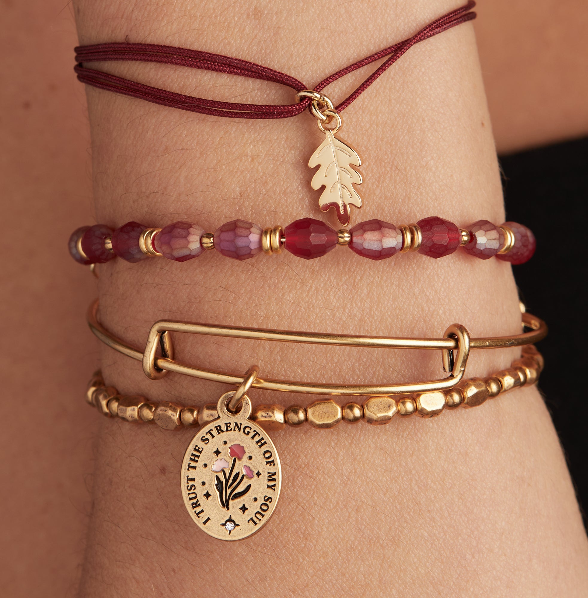 Stylish 'I Trust the Strength of My Soul' Charm Bangles - Set of 3 for Women | Spiritual Jewelry for Daily Wear, Meditation & Positive Affirmations