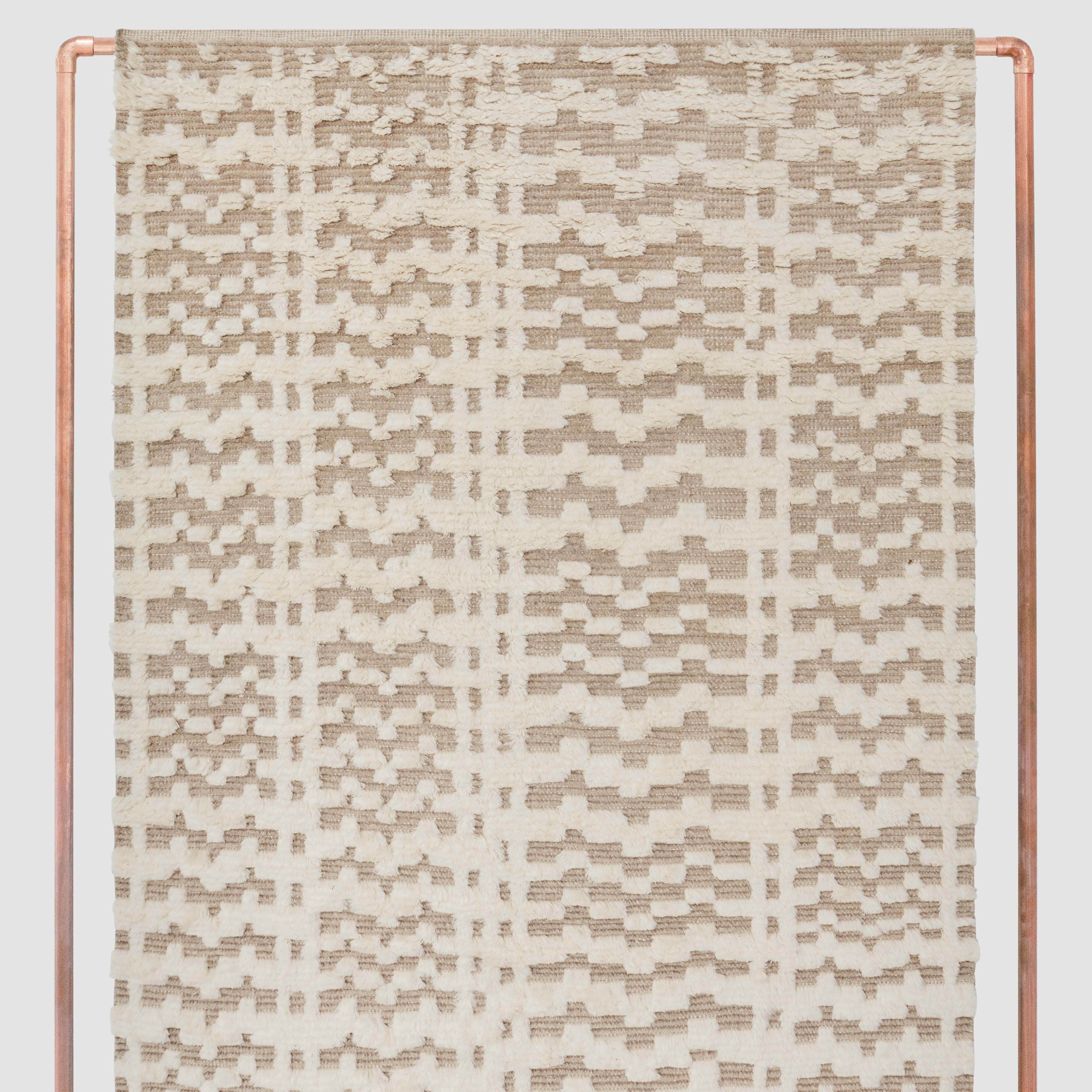 Premium Hand-Knotted Ishara Area Rug - Soft & Durable Wool Carpet for Living Room, Bedroom, or Office Decor - Perfect for Home & Commercial Spaces