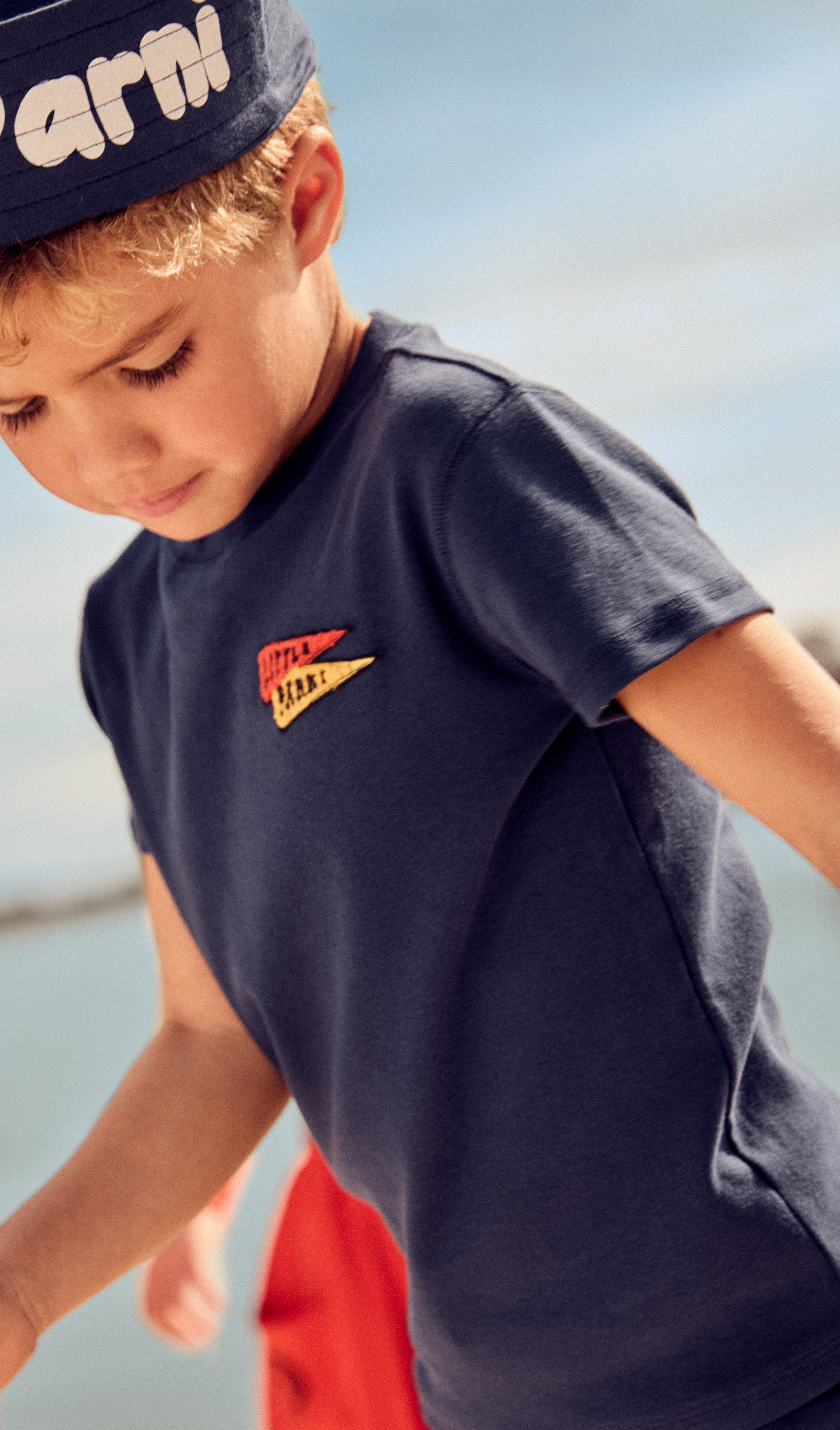 Little Parni Navy Crewneck with Flag Patch - Stylish Embroidered Pullover for Men & Women - Perfect for Casual Wear, Outdoor Activities & Patriotic Events