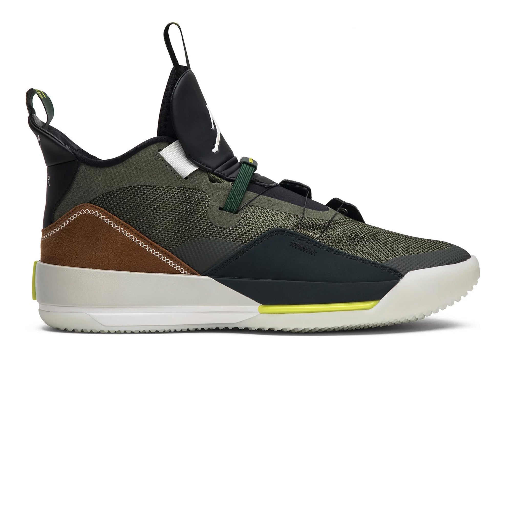 Air Jordan XXXIII 'Travis Scott' Basketball Shoes (2019) - Men's High-Top Sneakers for Performance & Streetwear Style | Perfect for NBA Games, Training & Urban Fashion