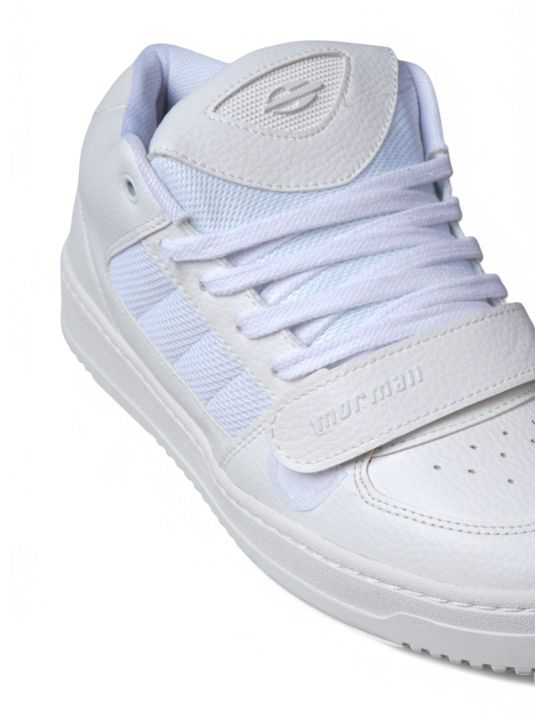 Mormaii Quiver White Sneakers - Lightweight Running Shoes for Men & Women - Perfect for Gym, Jogging, and Casual Wear