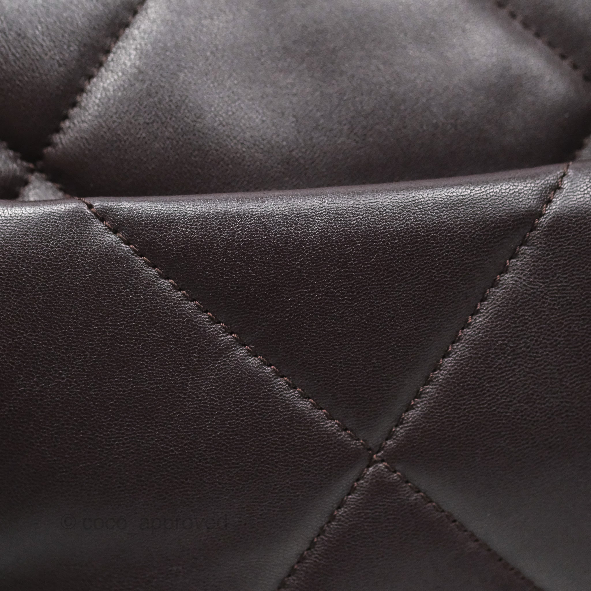 Chanel 19 Medium Flap Bag in Dark Brown with Mixed Hardware - Luxury Designer Handbag for Women, Perfect for Work, Travel & Evening Events
