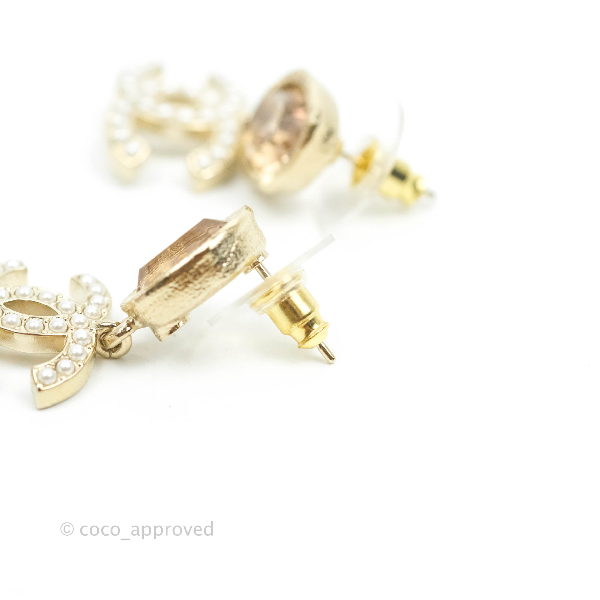 Chanel Champagne Resin Pearl CC Drop Earrings in Gold Tone - Elegant Dangle Earrings for Women, Perfect for Parties, Weddings & Special Occasions