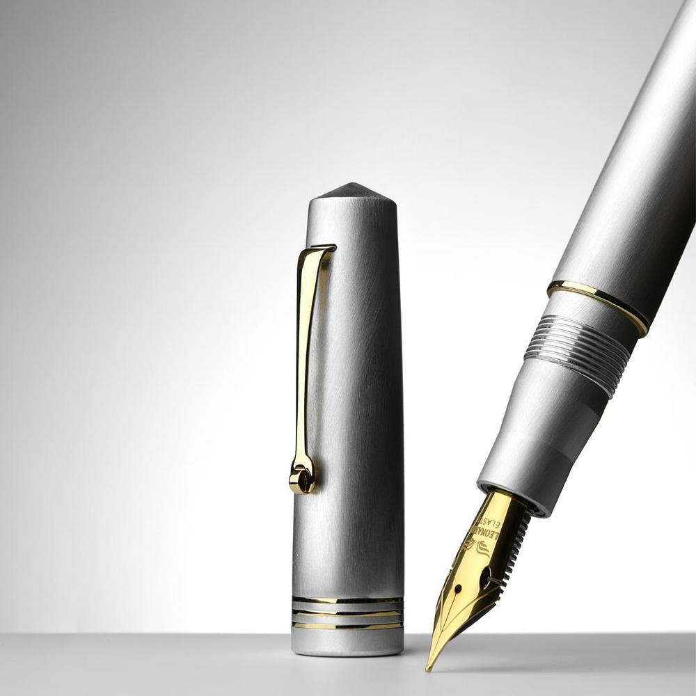 Leonardo Fountain Pen Momento Zero Limited Edition 2025 - Premium Stainless Steel & Alumina Nib - Perfect for Calligraphy, Writing & Collecting - Elegant Gift for Pen Enthusiasts