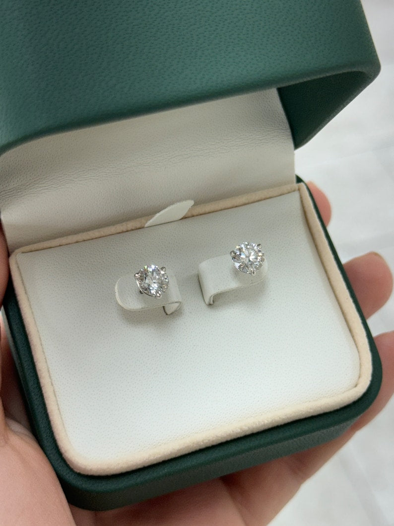 2.0tcw 14K Gold Round Cut Lab Grown Diamond Stud Earrings - High Quality Brilliant Studs for Women, Perfect for Weddings, Anniversaries & Everyday Elegance