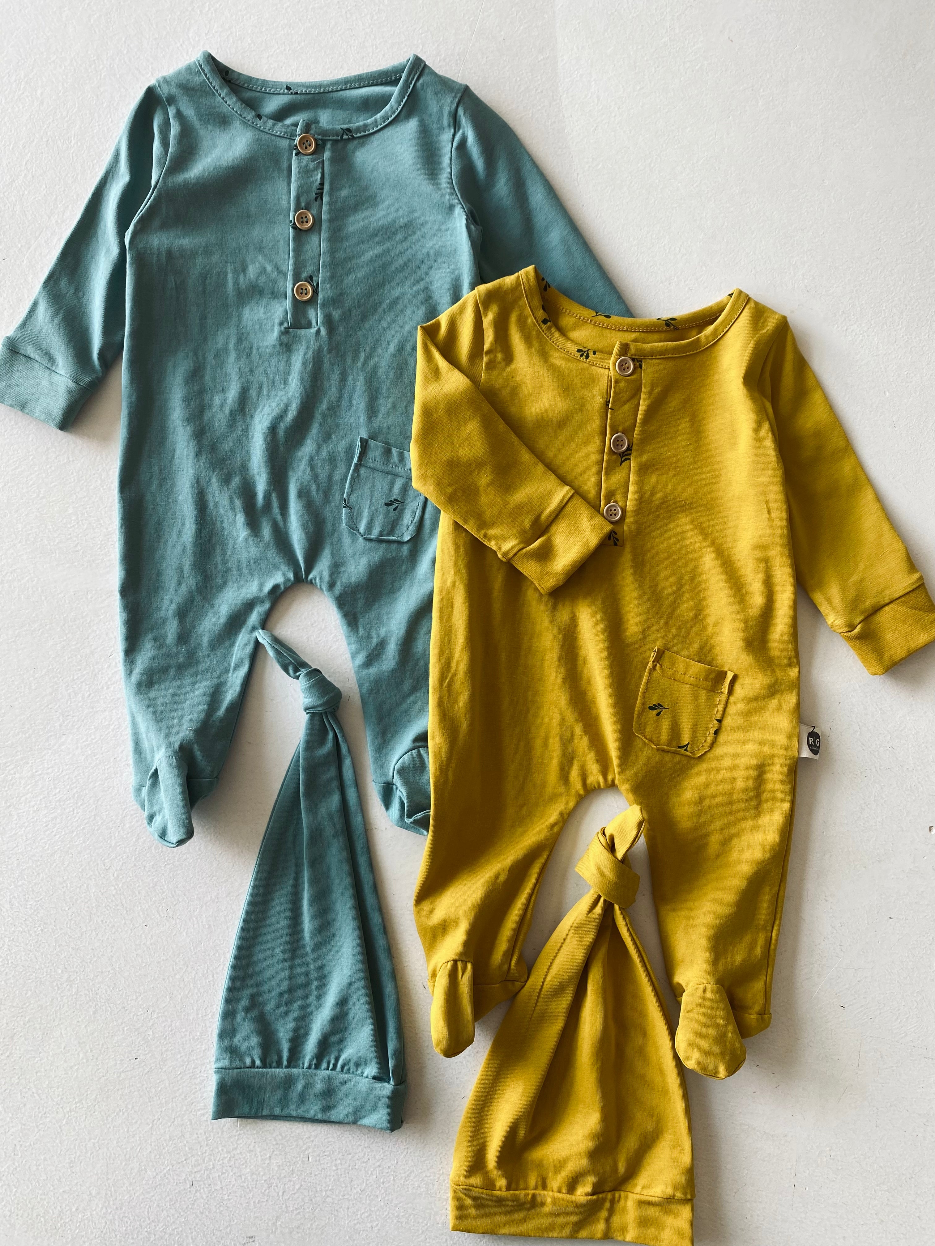 Organic Baby Romper and Bonnet Set - Soft Cotton Newborn Outfit for Boys & Girls - Perfect for Photoshoots, Gifts, and Everyday Wear