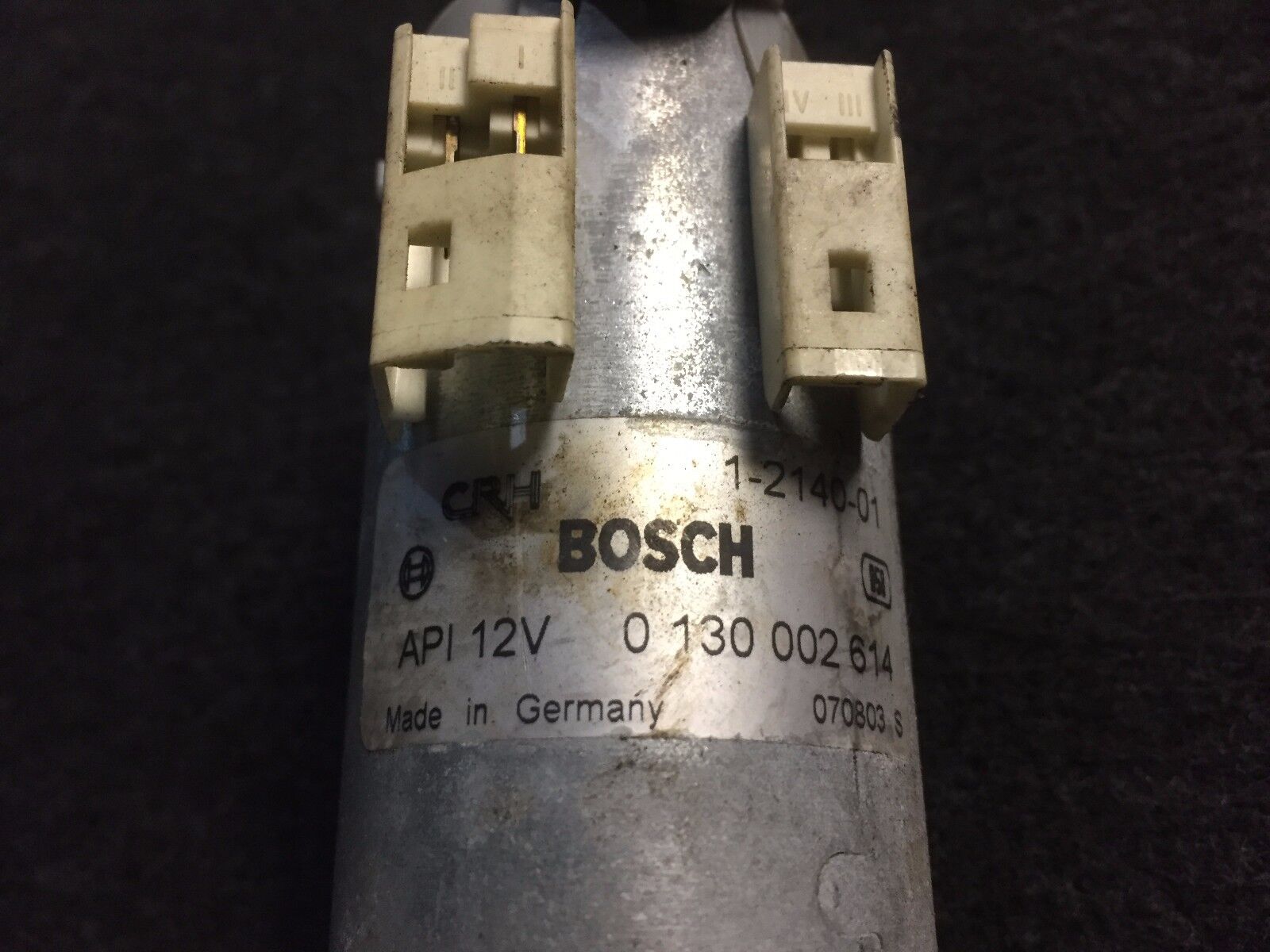 2002 2003 2004 2005 BMW 745i E65 Front Right Passenger Seat Adjustment Motor OEM - Genuine Replacement Part for Comfortable Driving Experience