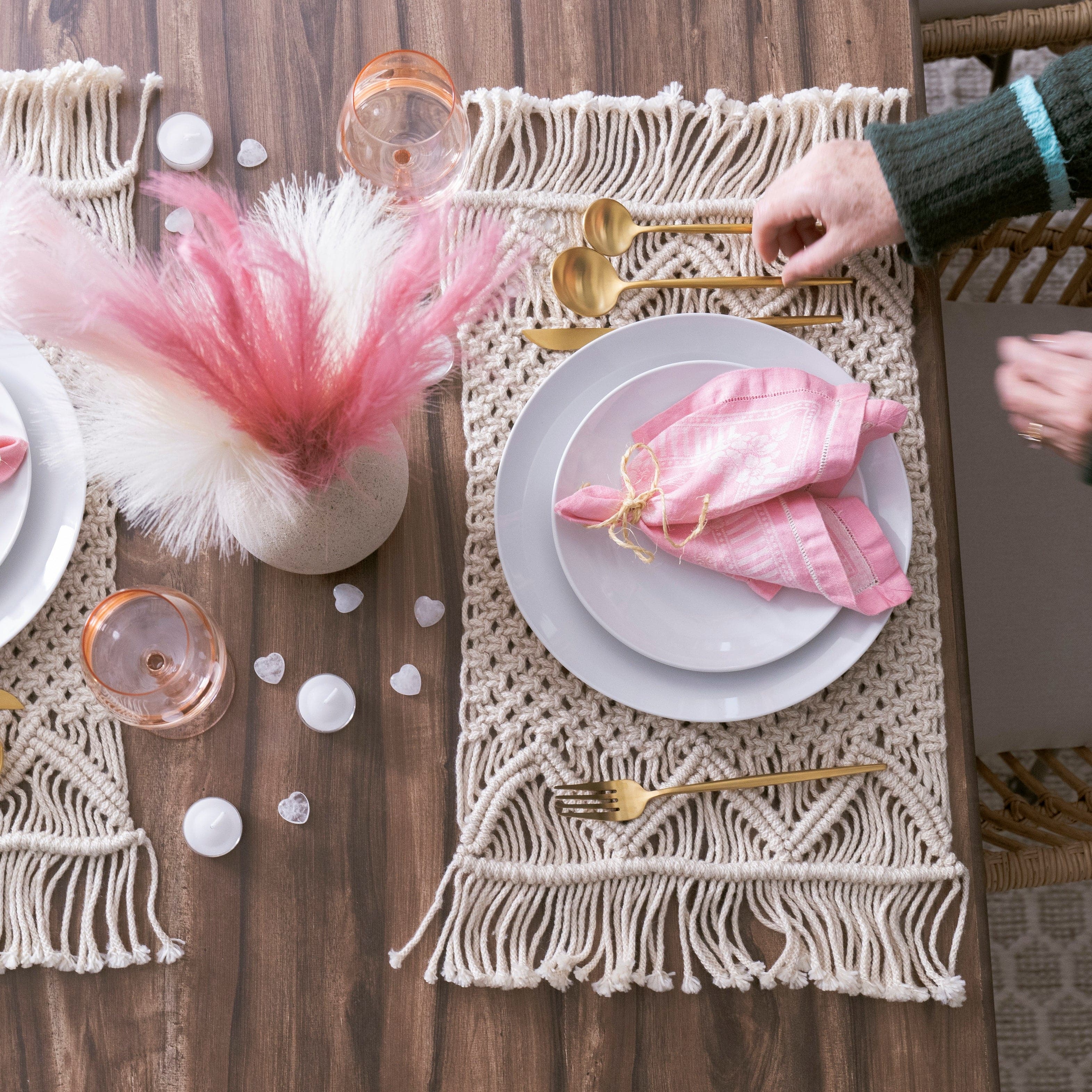 Handmade Boho Macrame Table Runner for Dining Room & Outdoor Patio Decor - Perfect for Weddings, Farmhouse & Bohemian Home Decor