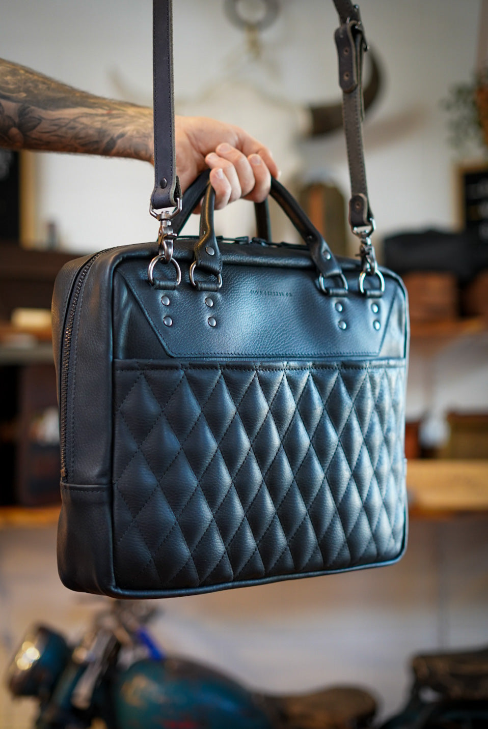 Premium Business Laptop Bag for Men & Women - Diamond Stitch Design Pebbled Black Leather - Perfect for Office, Travel & Commuting
