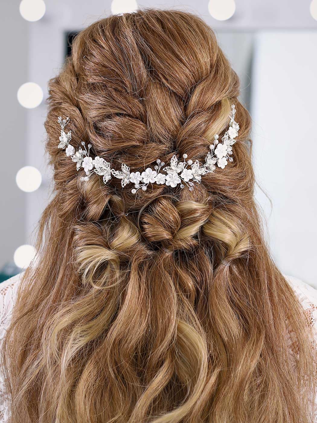GORAIS Crystal Pearl Wedding Hair Vine - Elegant Bridal Headpiece for Women & Girls, Perfect for Weddings, Proms, and Special Occasions