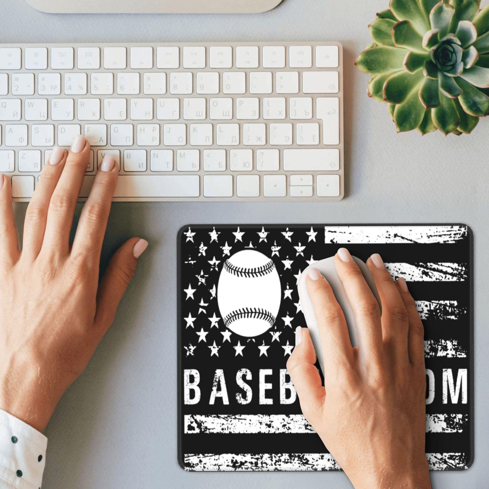 USA Flag Baseball Design Non-Slip Rubber Mouse Pad - 10x12 Inch Waterproof Gaming & Office Mousepad for Laptop & PC - Perfect for Baseball Fans, Gamers & Office Workers