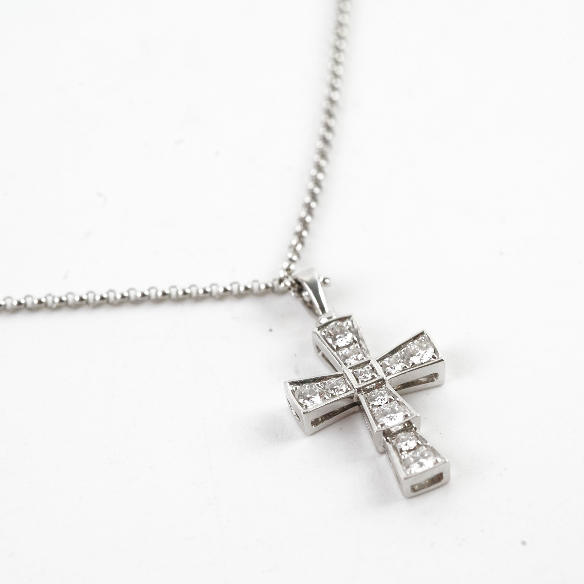 Bvlgari Serpenti 18K White Gold Diamond Cross Necklace for Women - Elegant Luxury Jewelry Gift for Birthday, Anniversary & Special Occasions