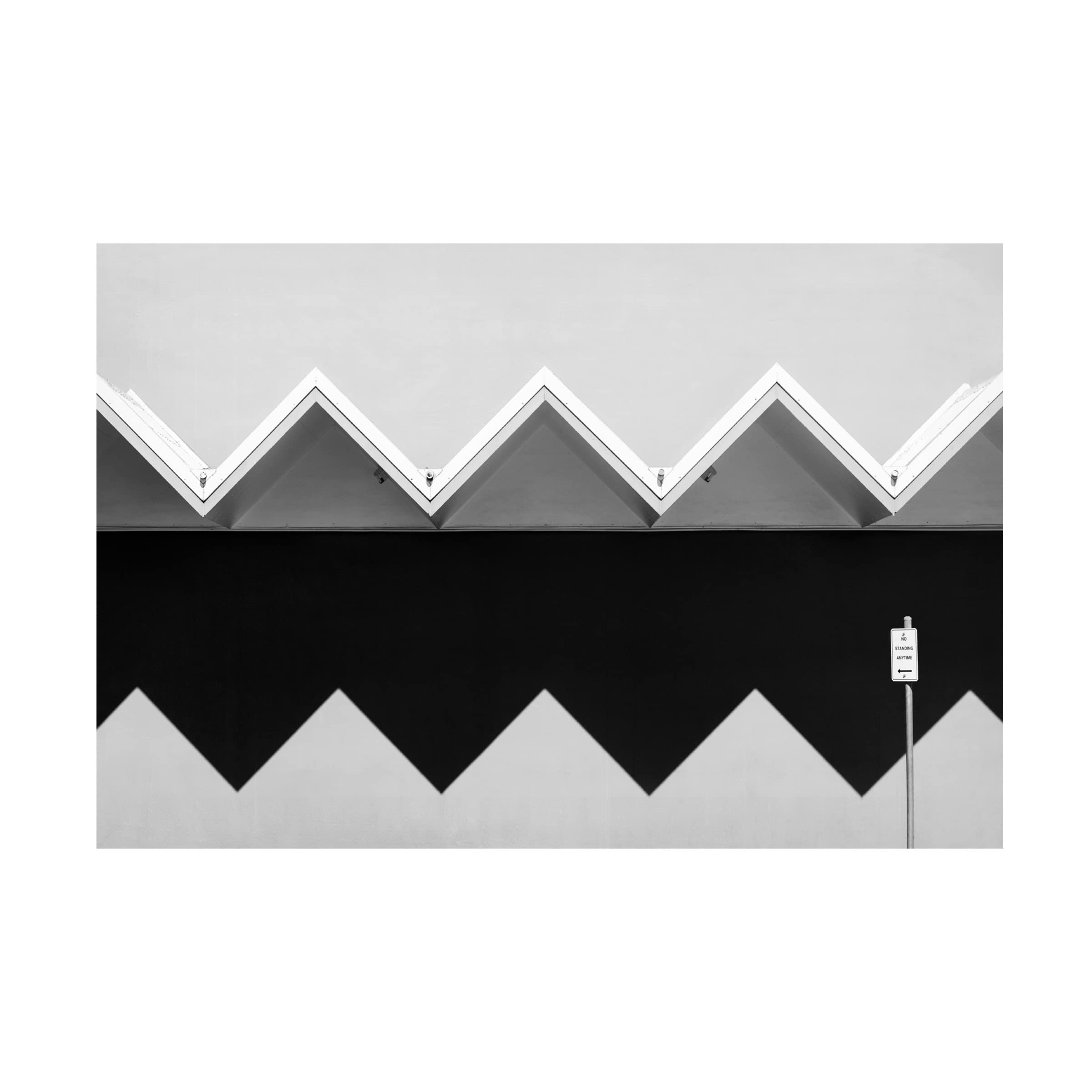 Jacqueline Hammer 'Zig Zag Shadow' Abstract Canvas Wall Art Print - Modern Home & Office Decor for Living Room, Bedroom or Gallery Display