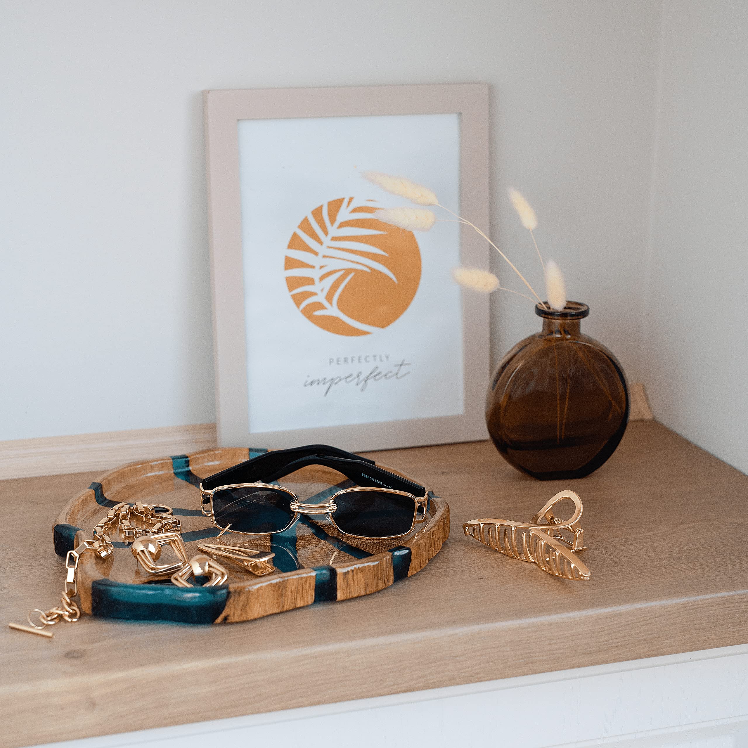 Handmade Wooden Tray with Epoxy Resin - Jewelry & Key Organizer for Home Decor