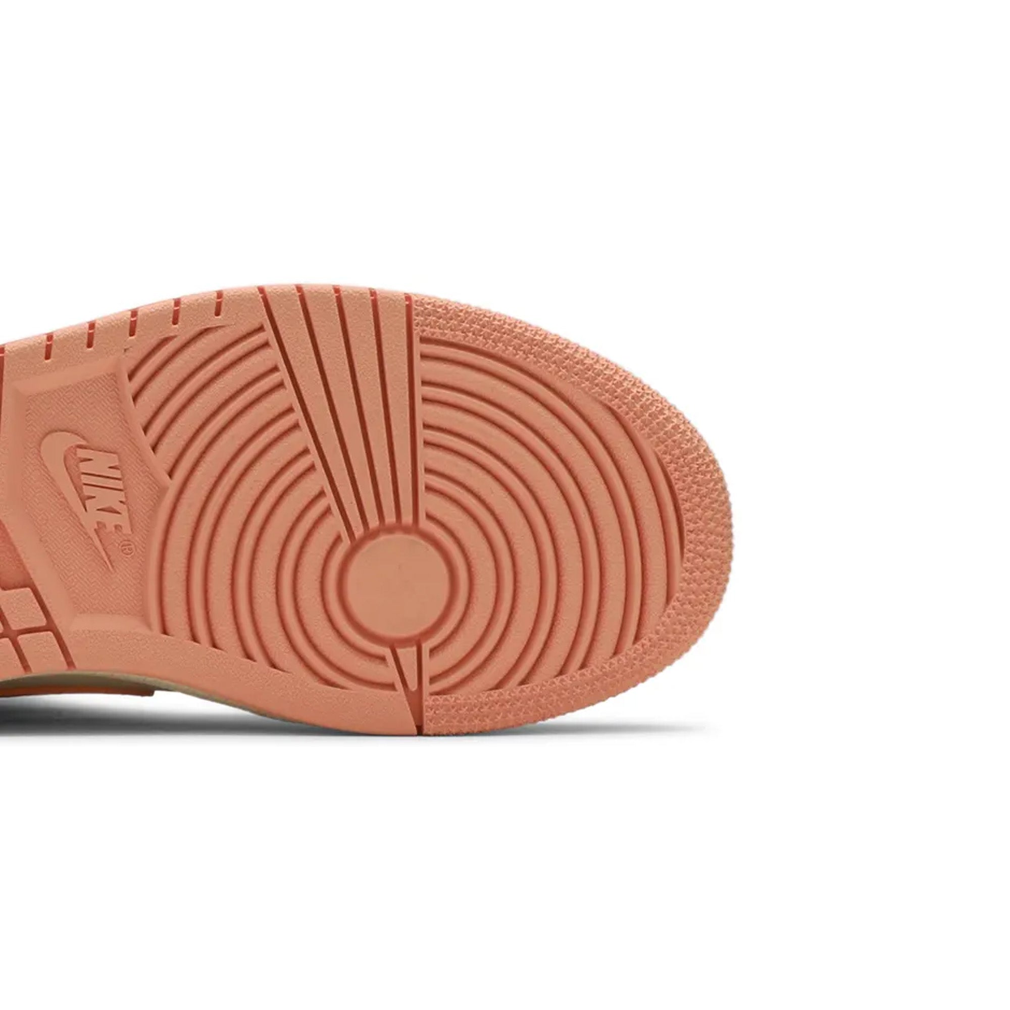 Air Jordan 1 Mid 'Apricot Orange' Women's Basketball Shoes - Retro High-Top Sneakers for Casual Wear & Street Fashion
