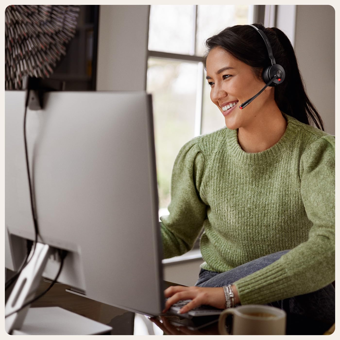 Jabra Engage 55 Stereo Wireless Headset with PanaCast 20 4K AI Video Conferencing Camera Bundle - Certified for Google Meet, Zoom & Microsoft Teams | Professional Office Headphones & Webcam for Remote Work, Online Meetings & Video Calls