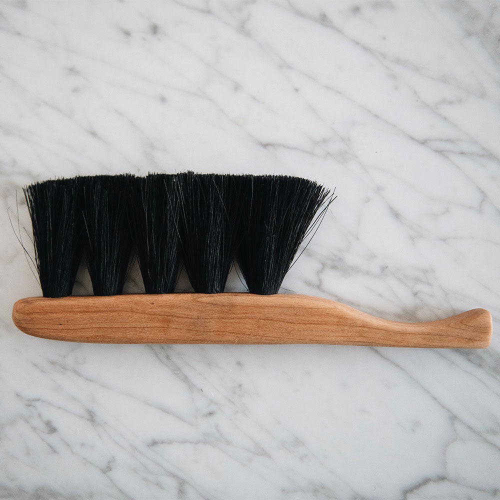 MT0930 Large Wooden Counter Brush - Heavy Duty Kitchen Cleaning Tool for Countertops, Sinks & Stoves - Perfect for Home & Restaurant Use