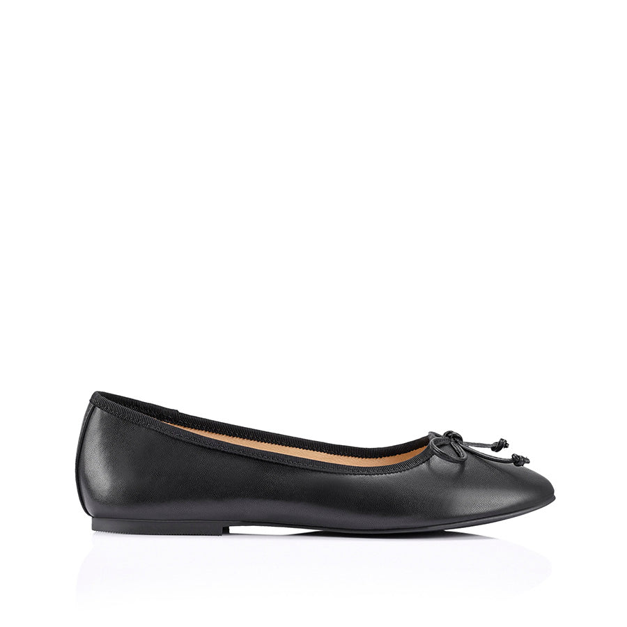 Elegant Black Ballerina Ballet Flats for Women - Smooth & Comfortable - Perfect for Dance, Work, and Casual Wear