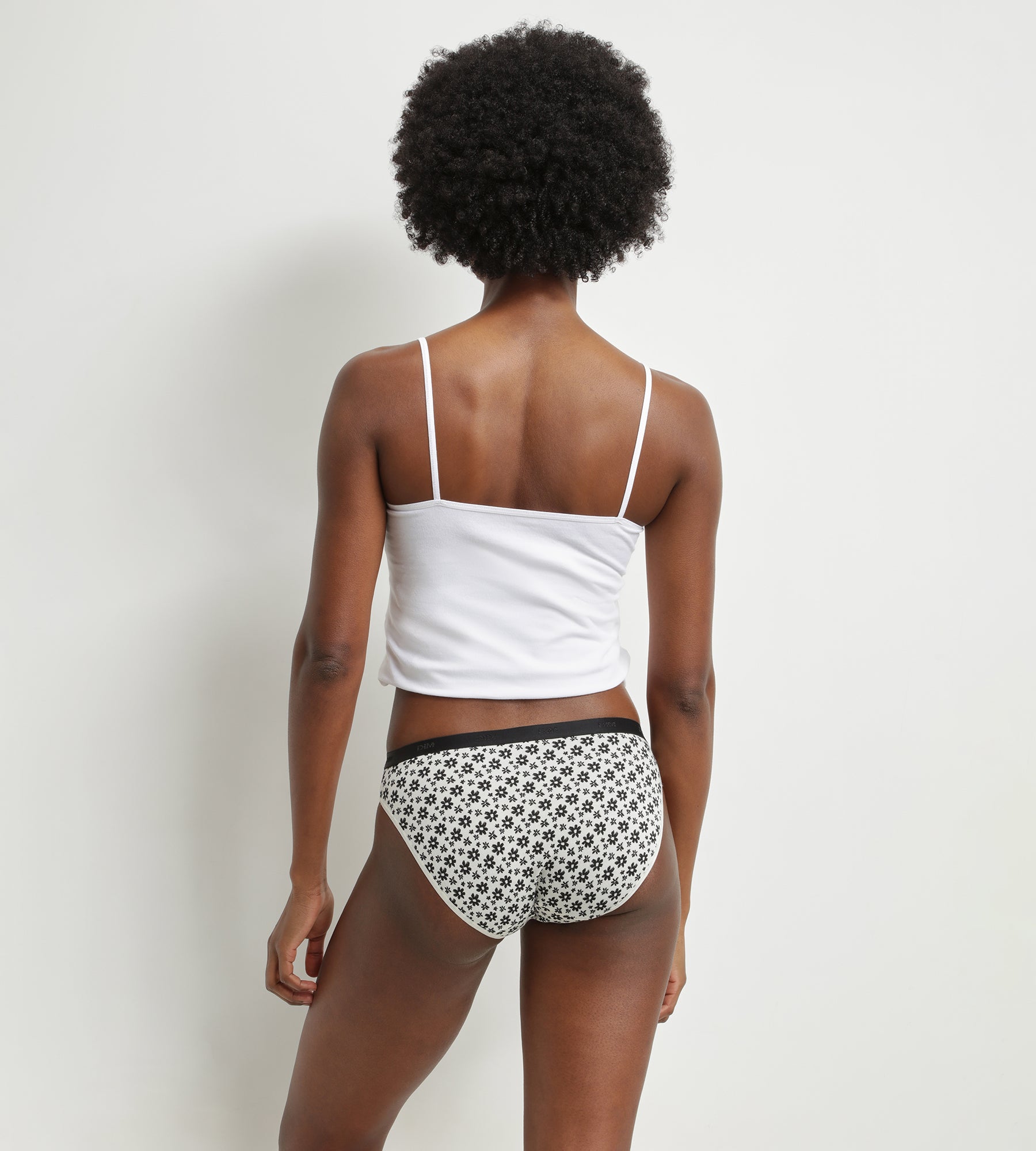 3 Pack Stretch Cotton Underwear with Floral Pattern - White & Black - Breathable & Comfortable for Women - Perfect for Everyday Wear, Travel, and Yoga