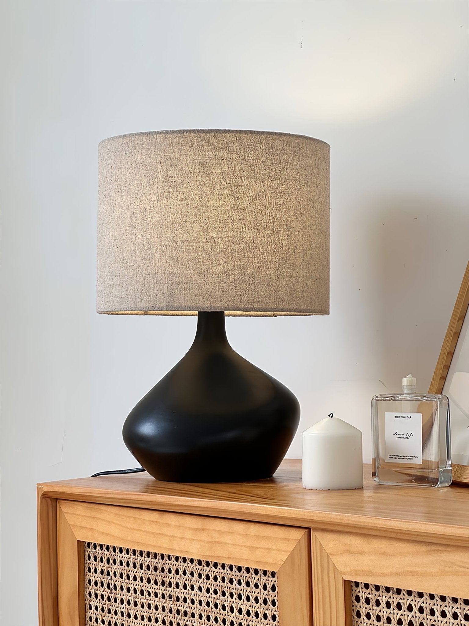 Lumea Artisan Ceramic Table Lamp - Handmade Decorative Lighting for Living Room, Bedroom & Office - Perfect for Cozy Ambiance & Home Decor