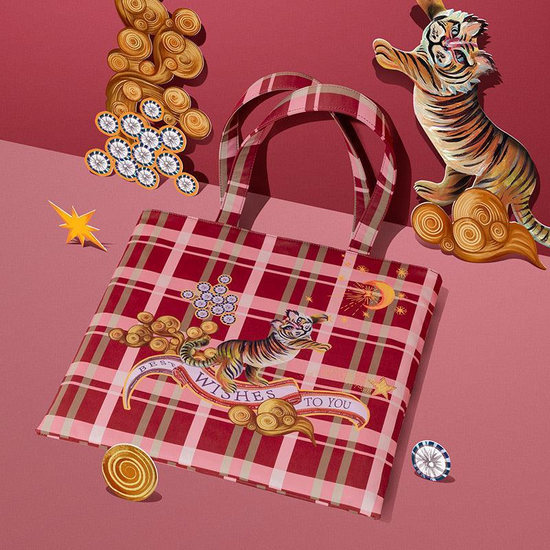 Stylish Tiger Print Tote Bag - Eco-Friendly Cotton Canvas Shopping Bag for Groceries, Beach & Work - Trendy Reusable Carryall for Women & Men