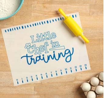 Little Chef Kids Rolling Pin & Dough Mat Set - Non-Stick Baking Tools for Children, Perfect for Homemade Cookies, Pizzas & Pastries - Ideal for Family Baking & Playtime Fun